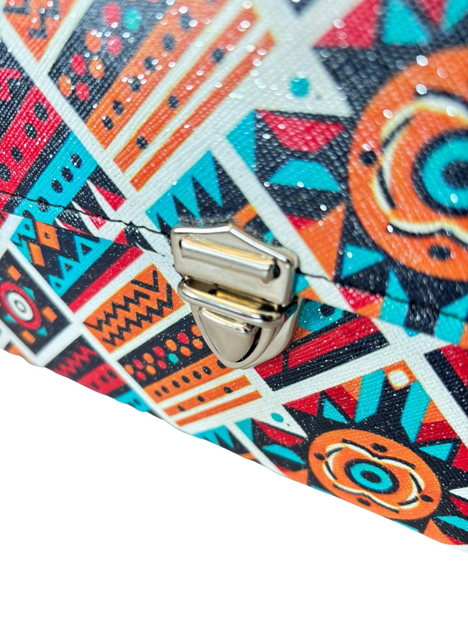 8 Adet Indian Dizayn Gözlük ve Aksesuar Çantası