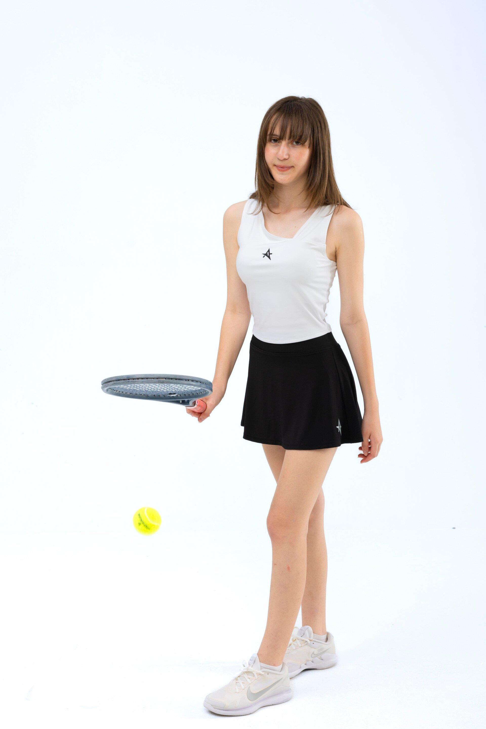 ED 2326-04 RIHANNA – Top Sportivo Senza Maniche Dry-Touch Bambina – NERO