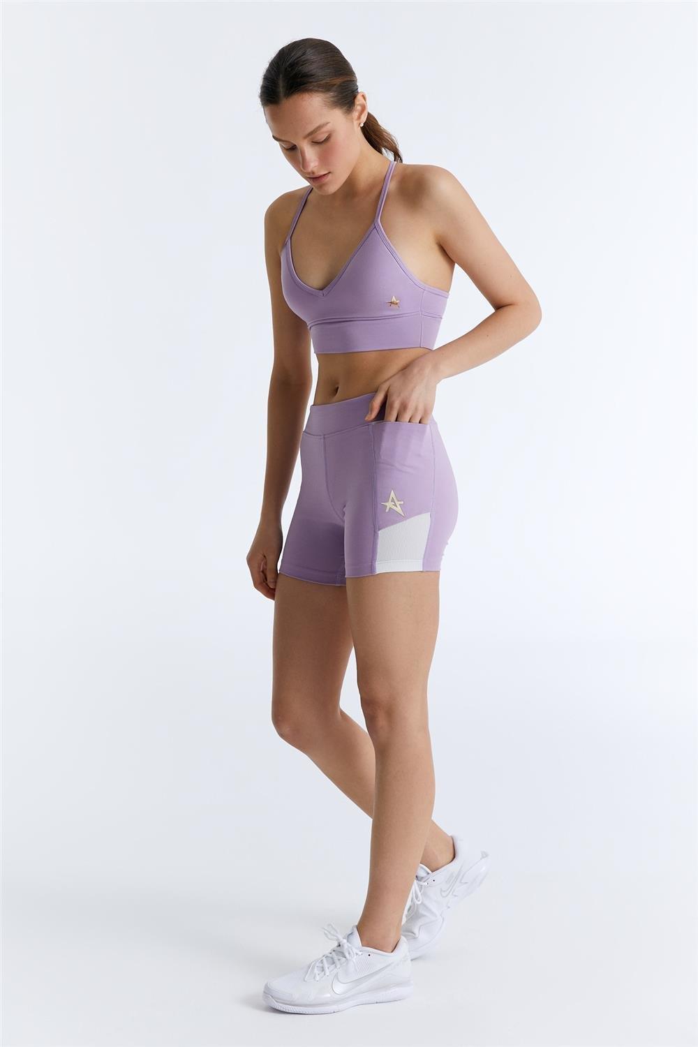 ED7785-01 Short Legging White