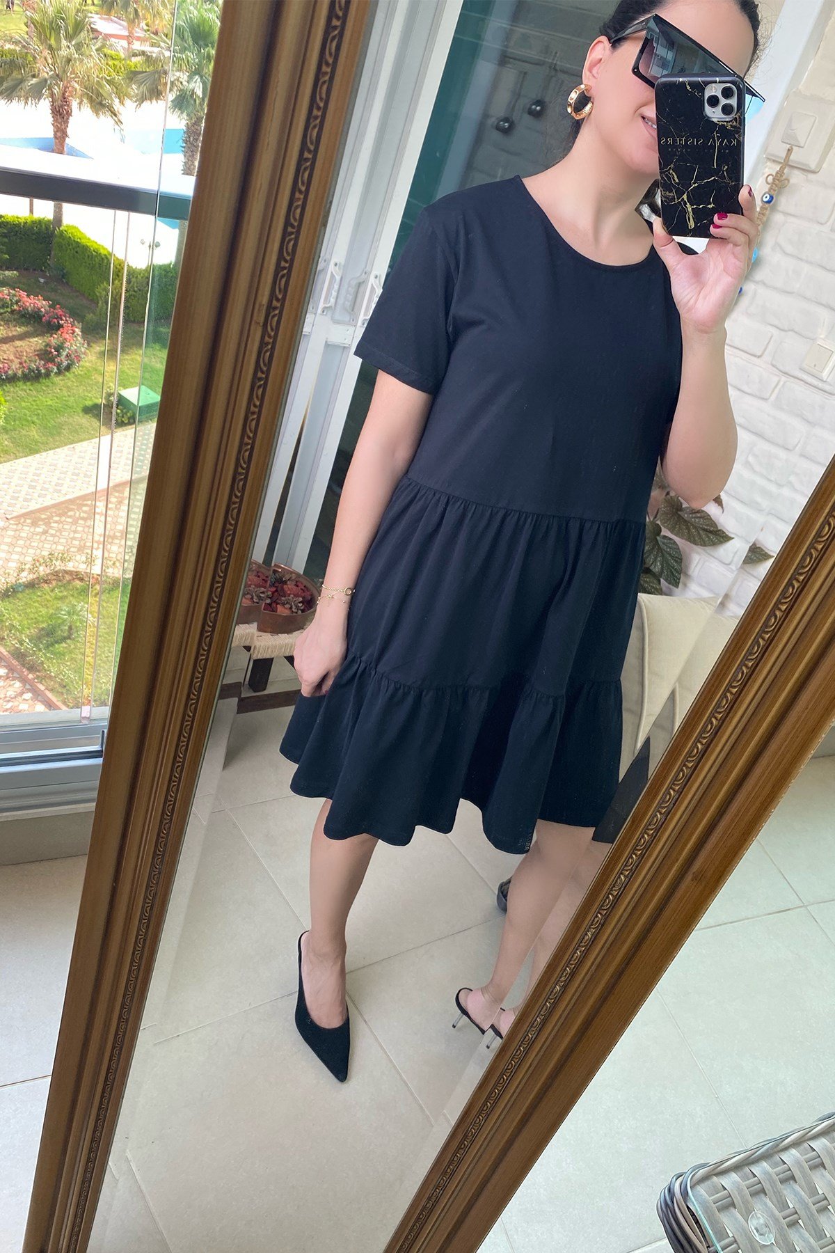  Yarım Kollu Siyah Elbise