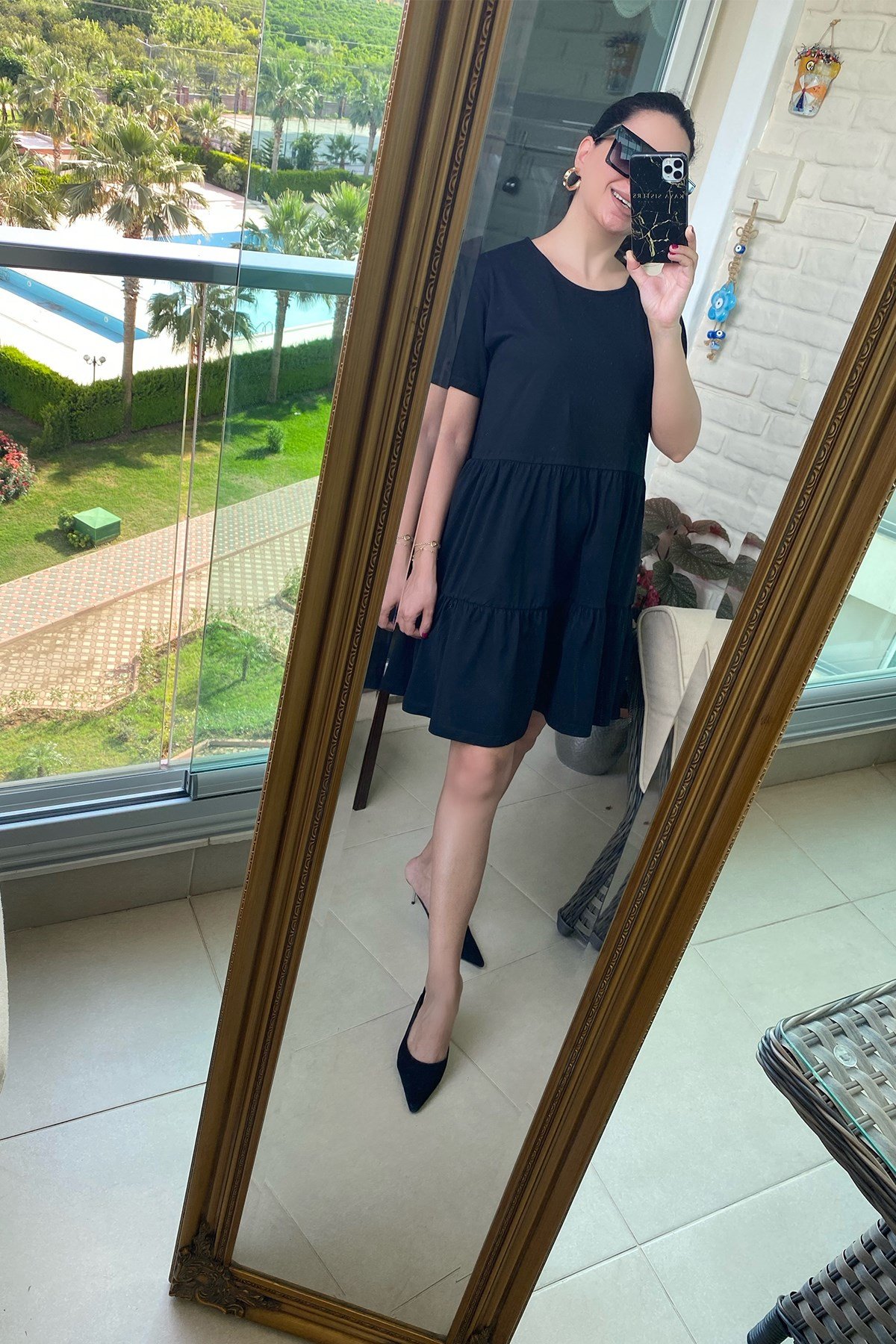  Yarım Kollu Siyah Elbise