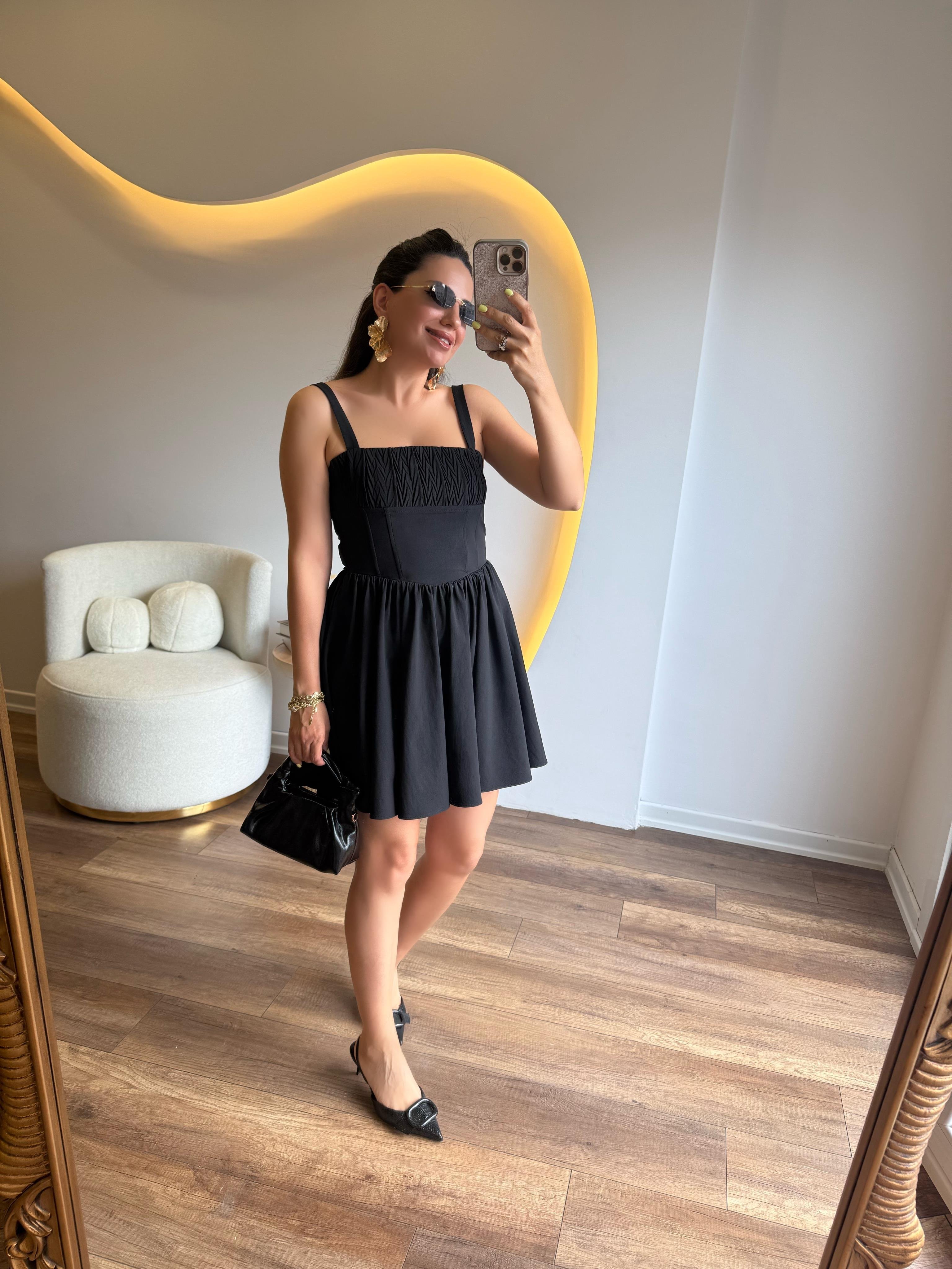 10060 Askılı Kısa Elbise