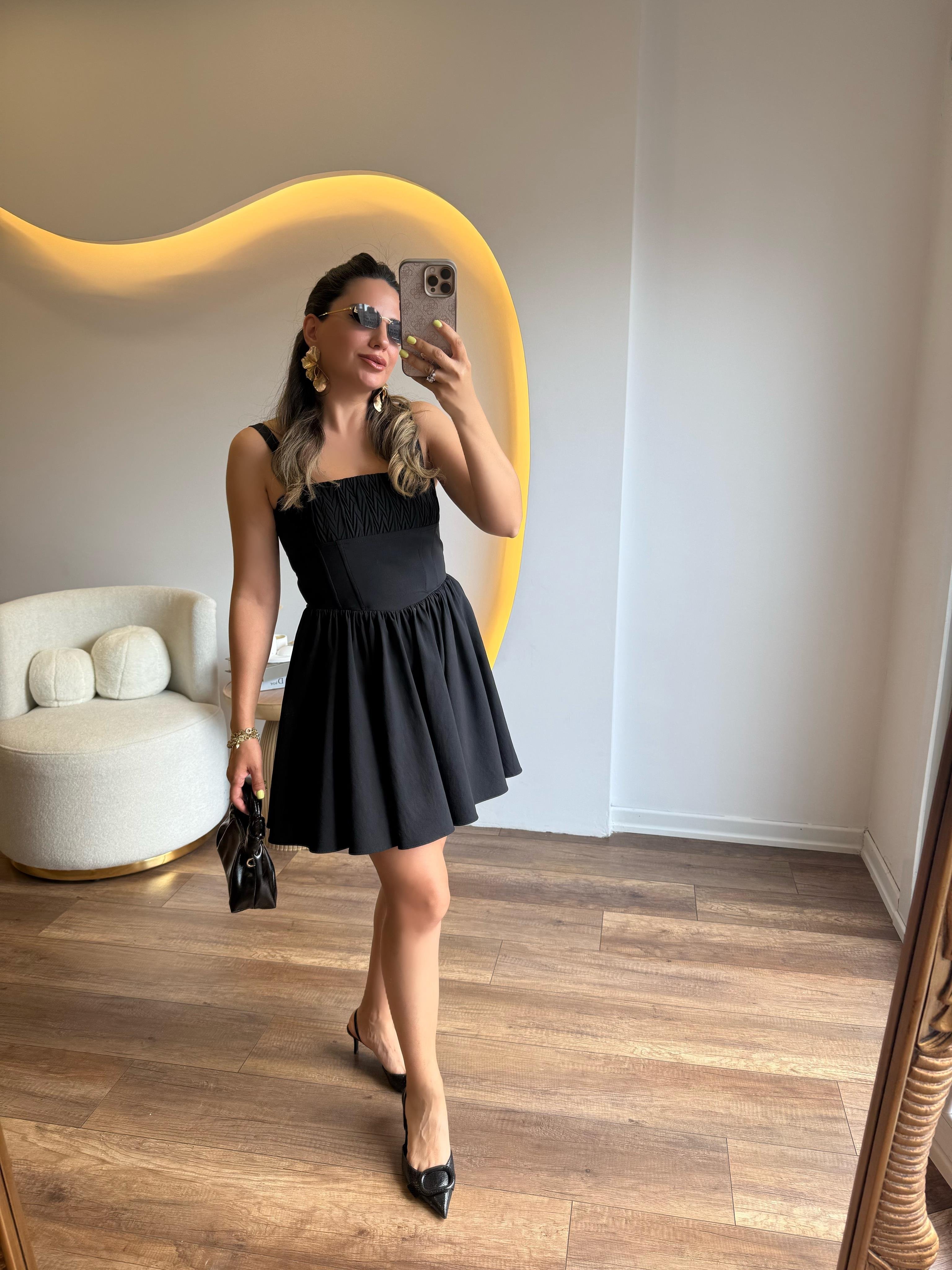10060 Askılı Kısa Elbise