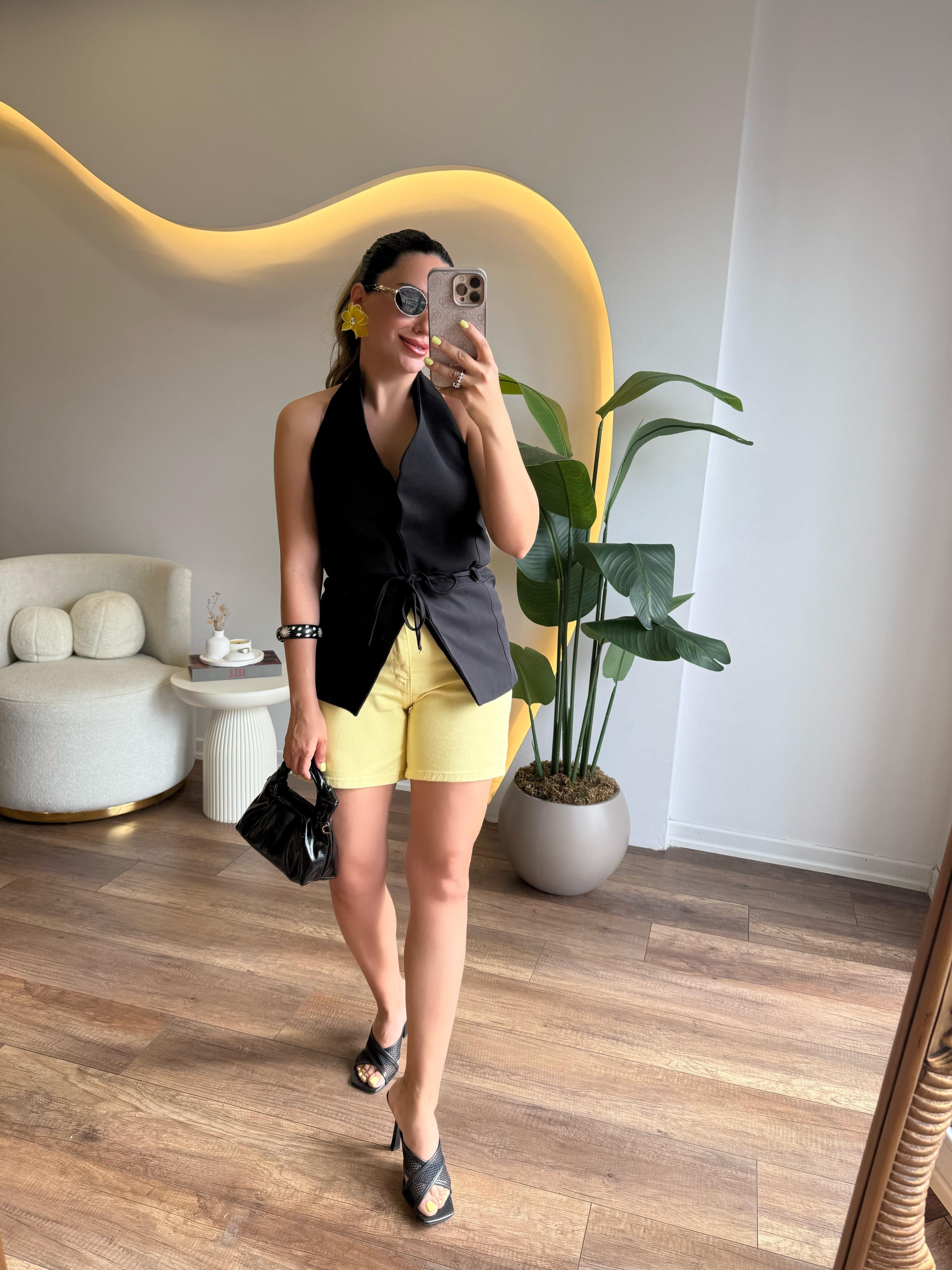 10222 Boyundan Detaylı Yelek