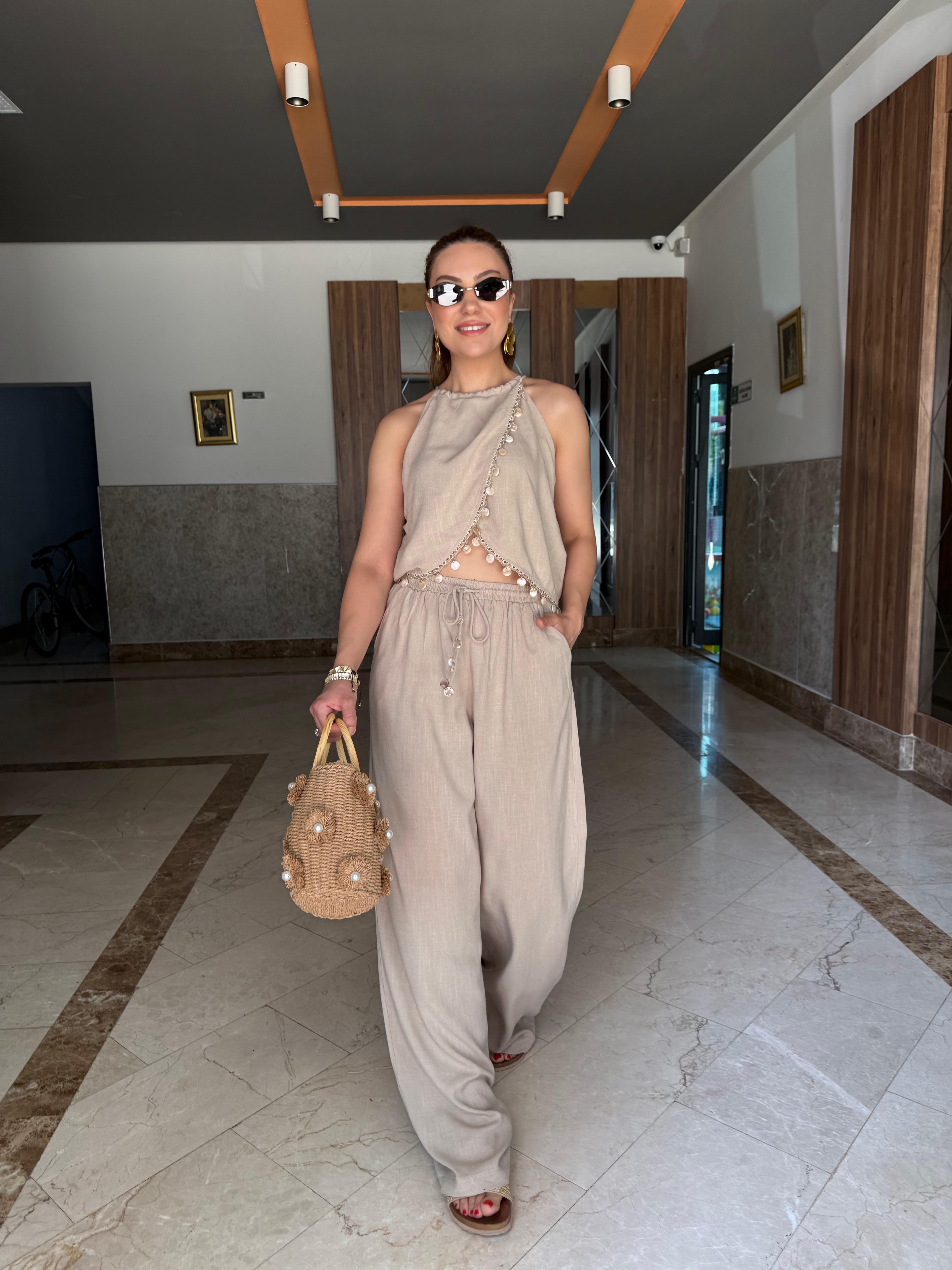 10271 Krem Pantolon Bluz Takım