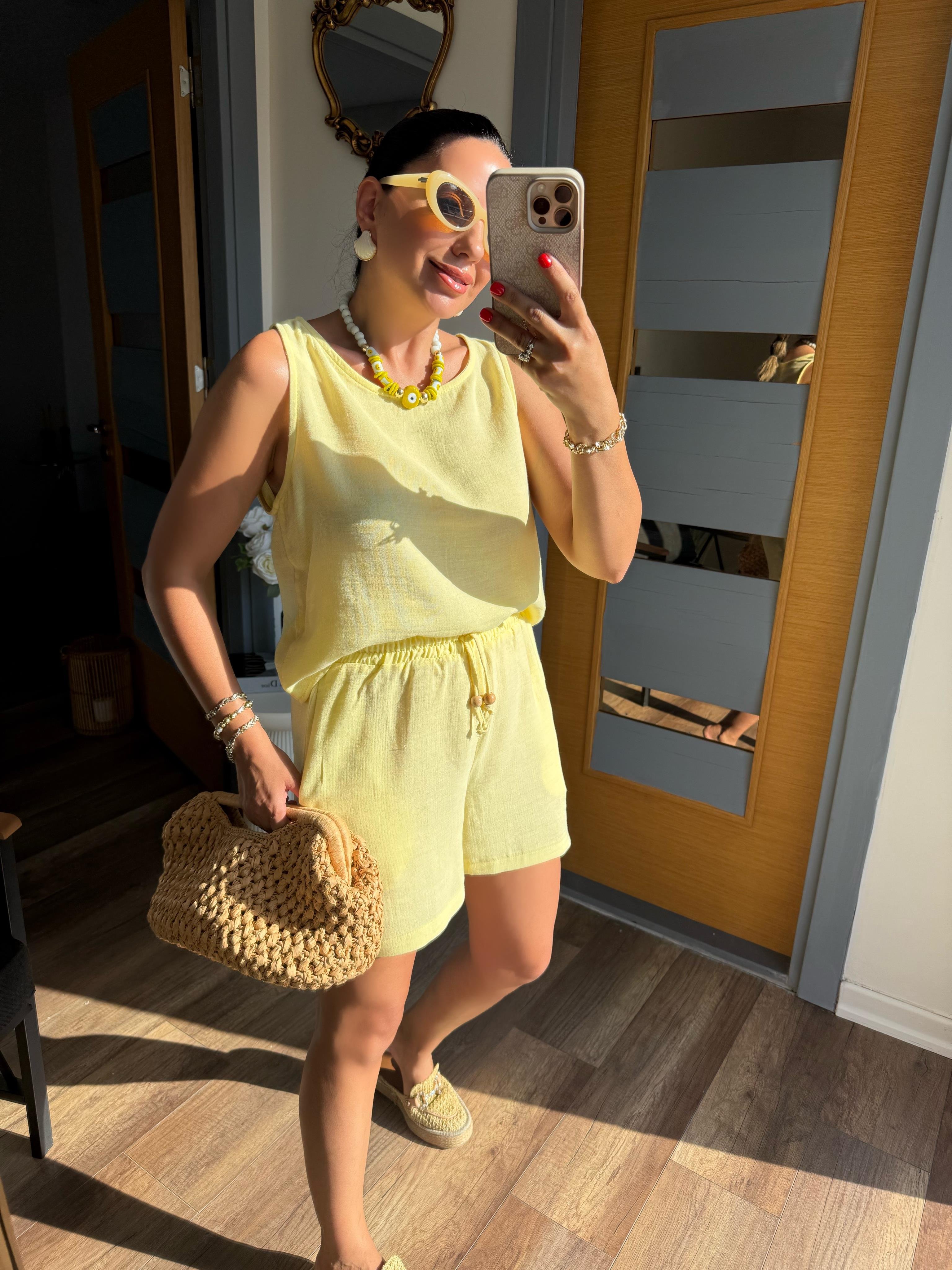 10390 Bluz Şort Takım