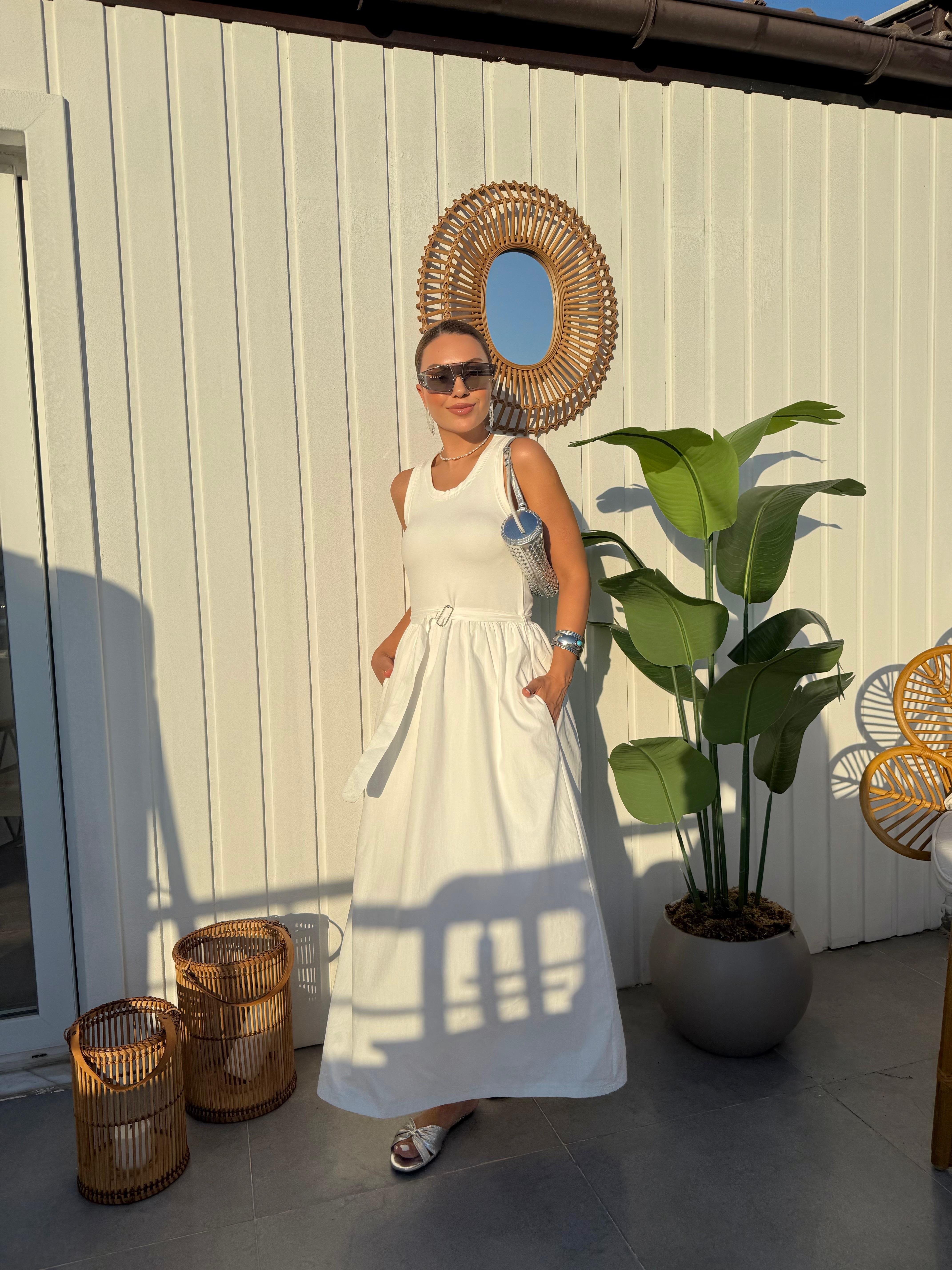 10405 Beyaz Poplin Garnili Midi Elbise