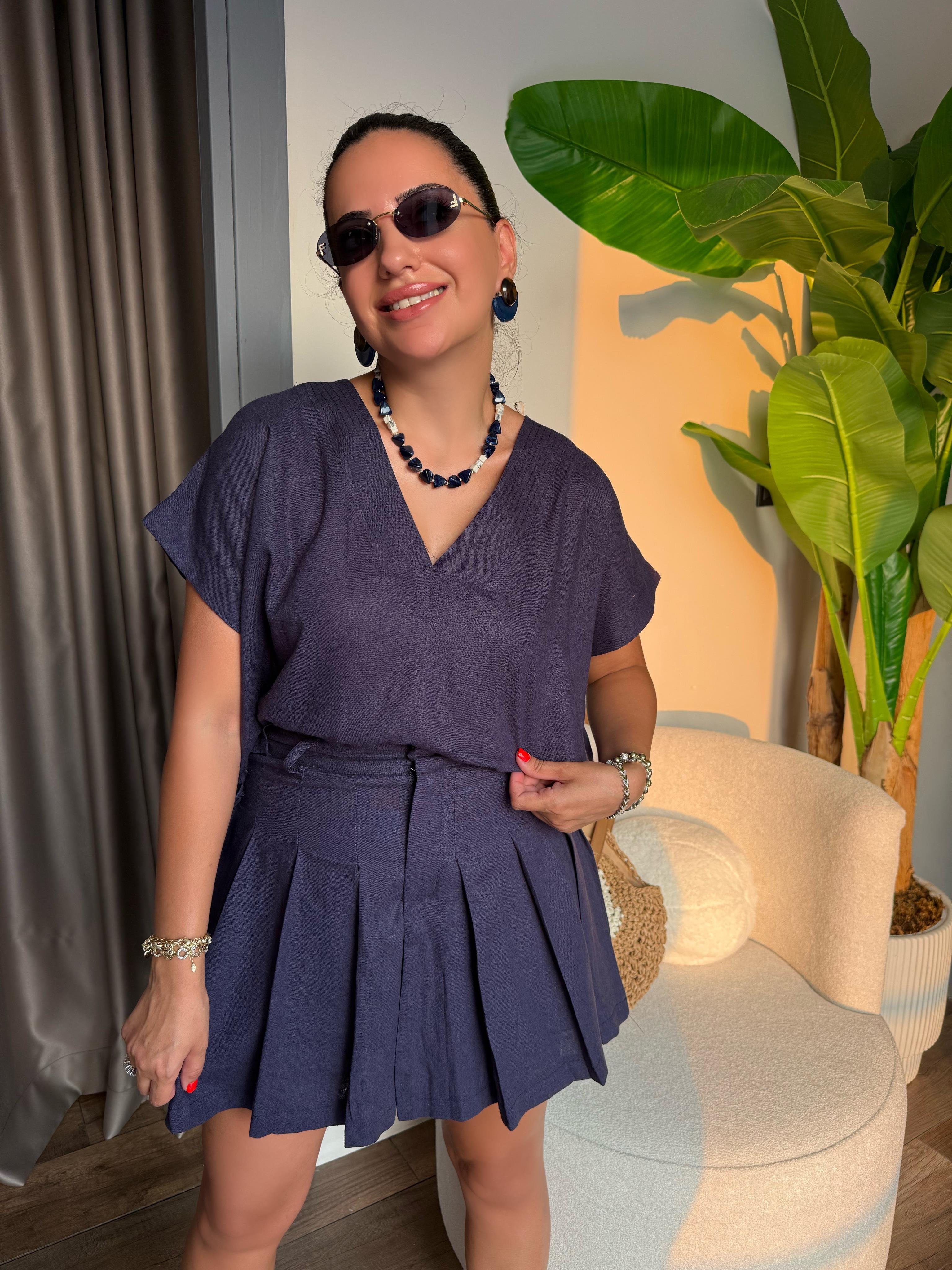 10453 Bluz Şort Etek Takım