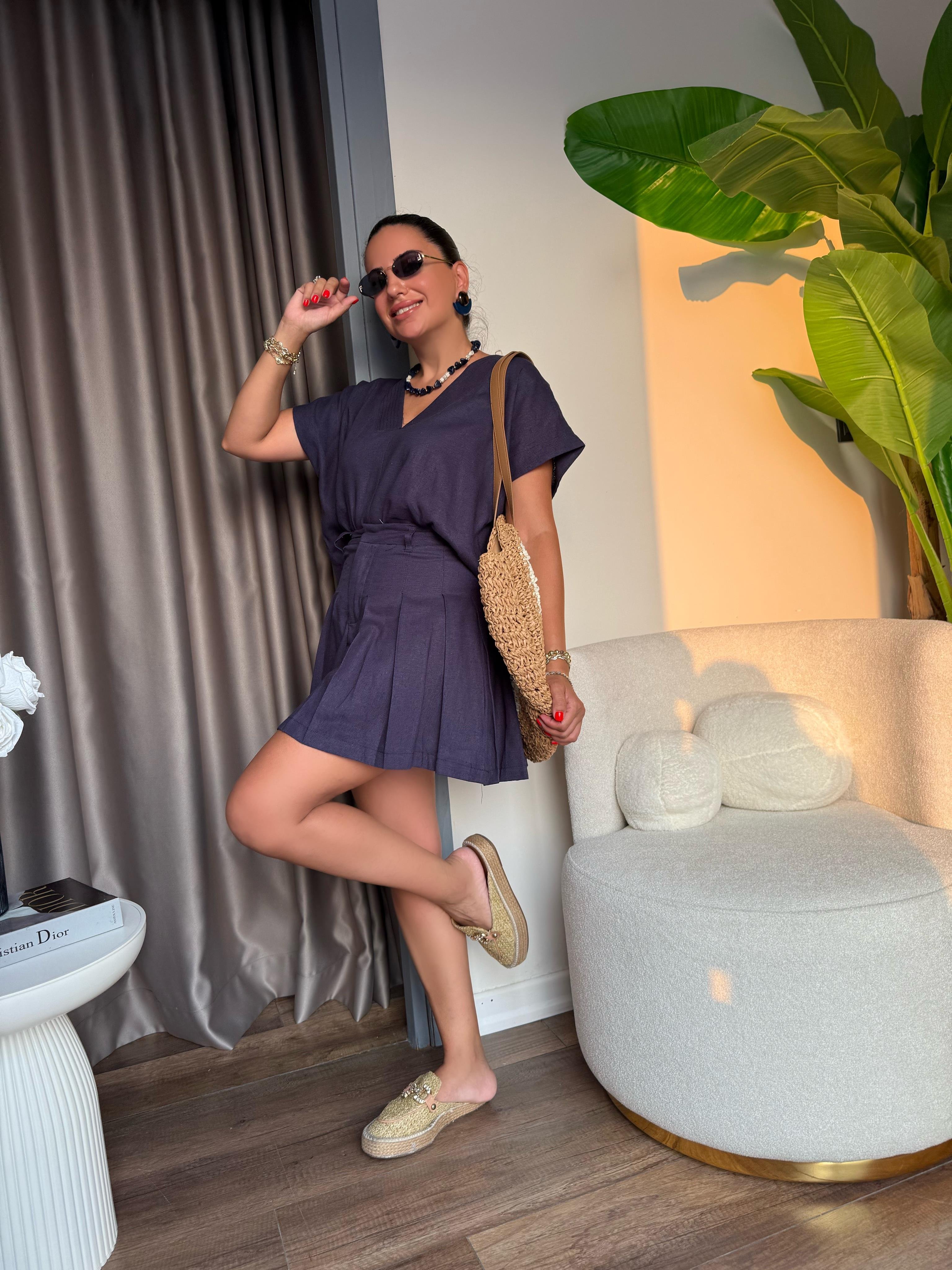 10453 Bluz Şort Etek Takım