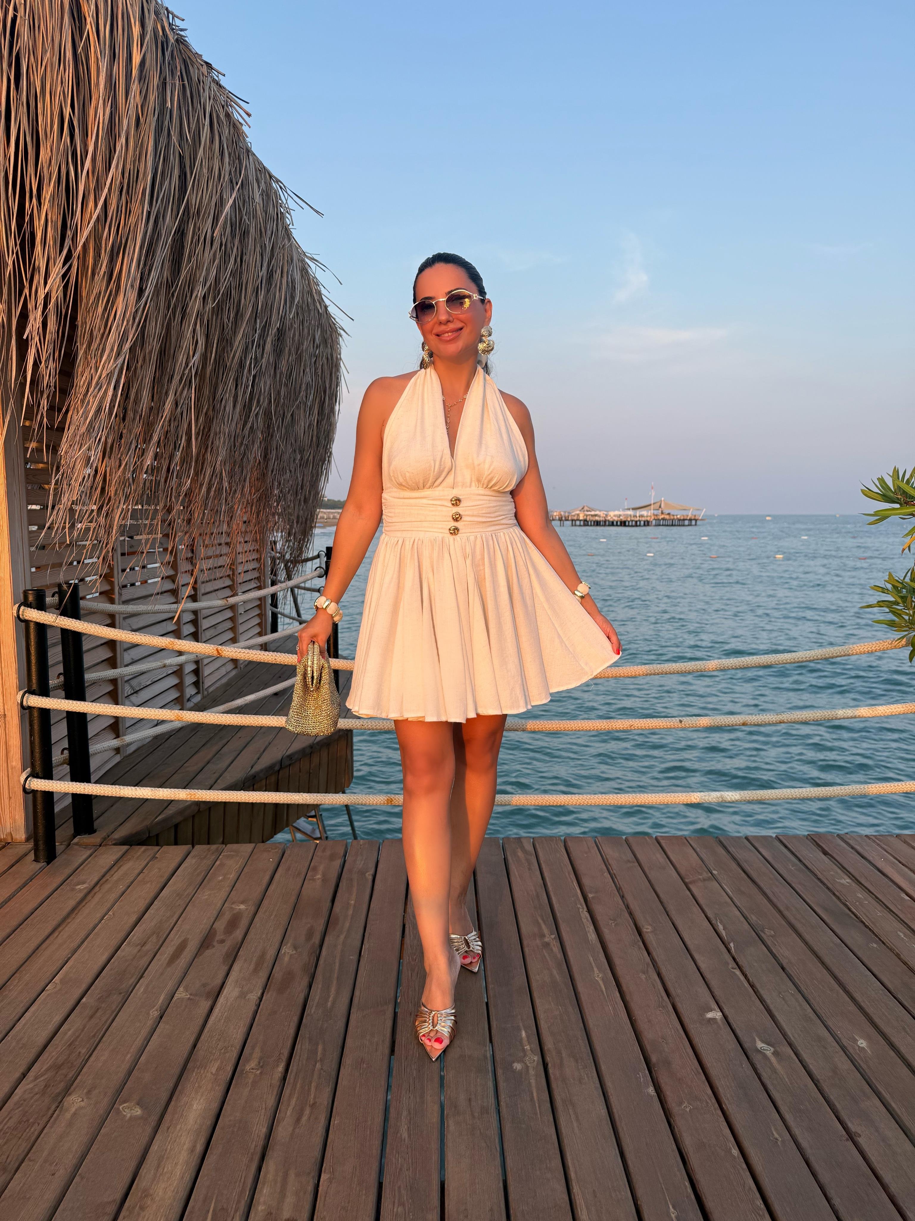 10457 Gold Düğmeli Elbise