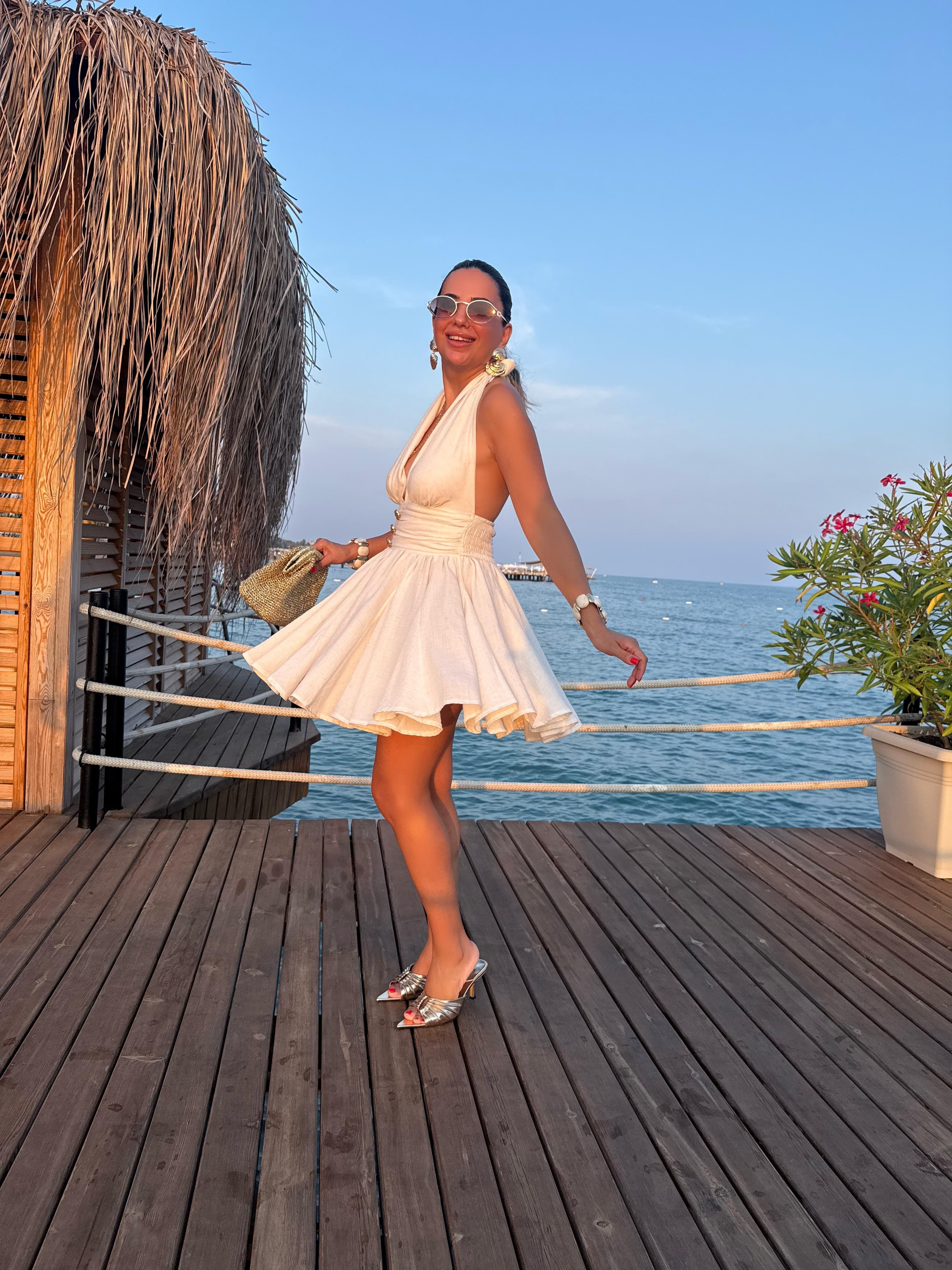 10457 Gold Düğmeli Elbise