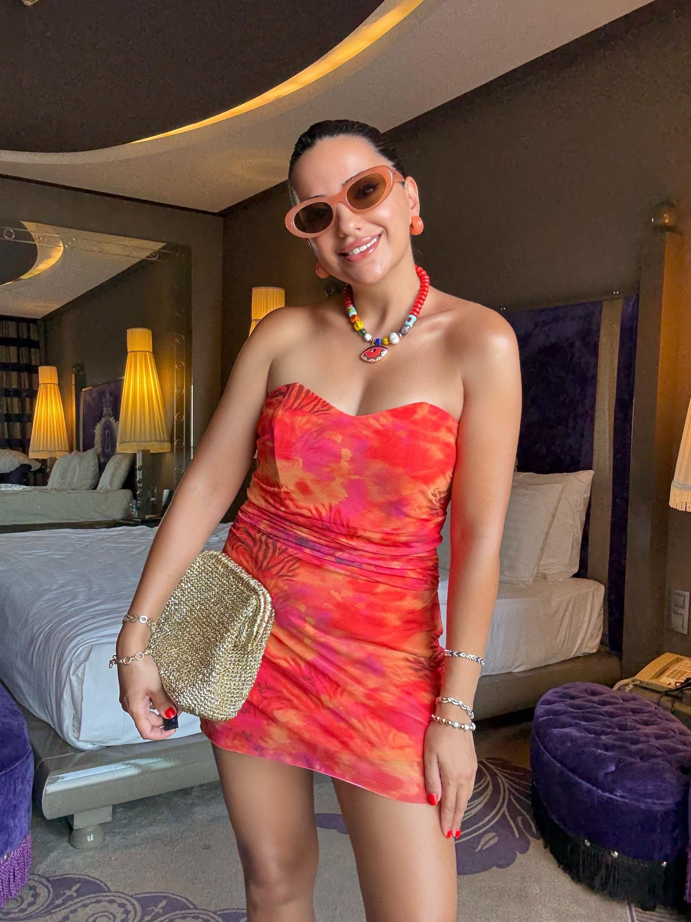 10458 Turuncu Batik Desen Mini Elbise