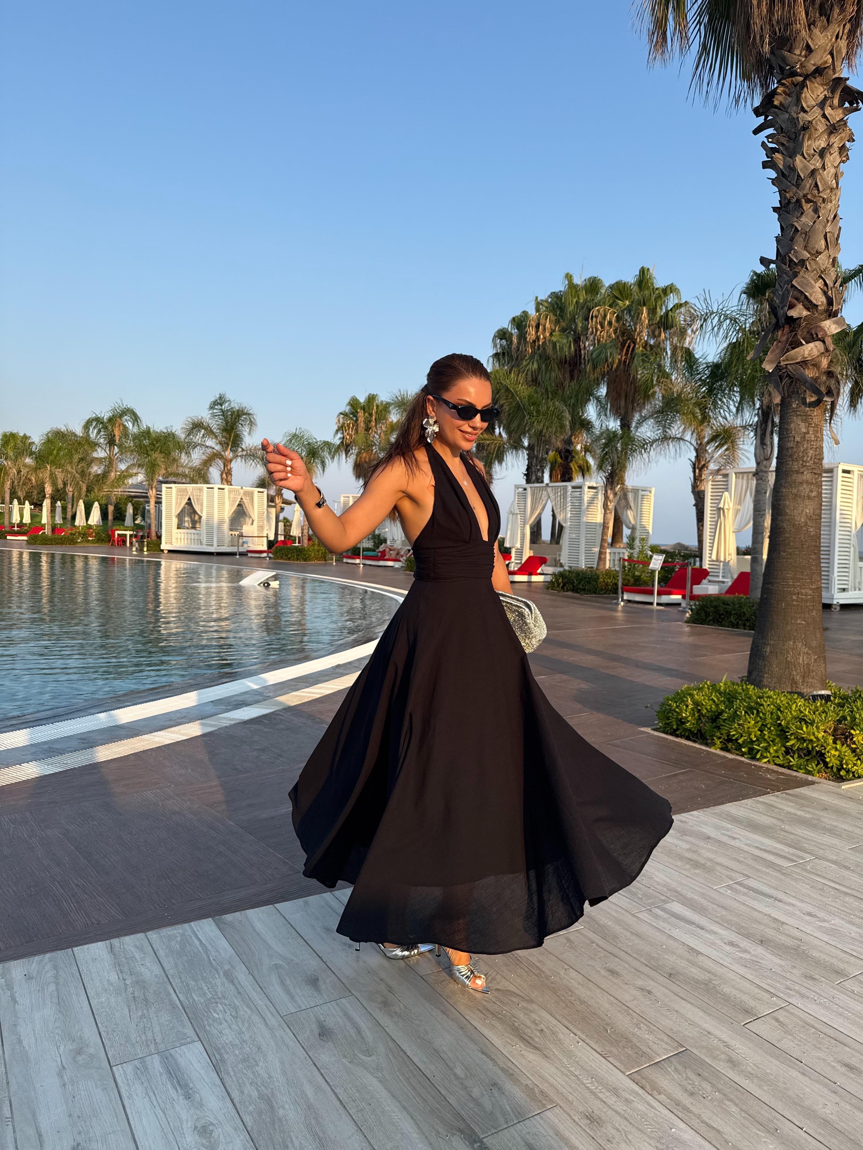 10476 Boyundan Bağlamalı Uzun Elbise