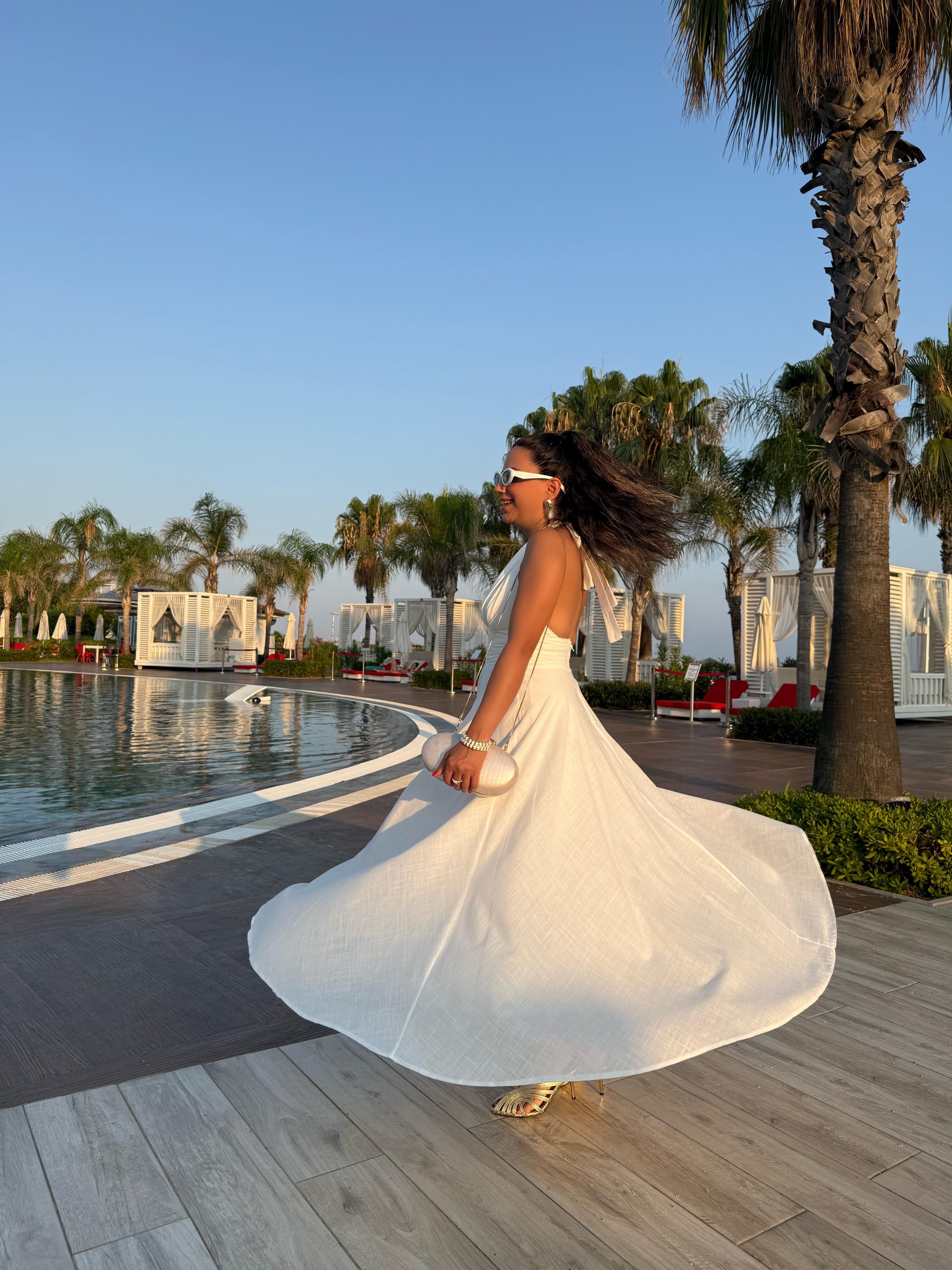 10476 Boyundan Bağlamalı Uzun Elbise