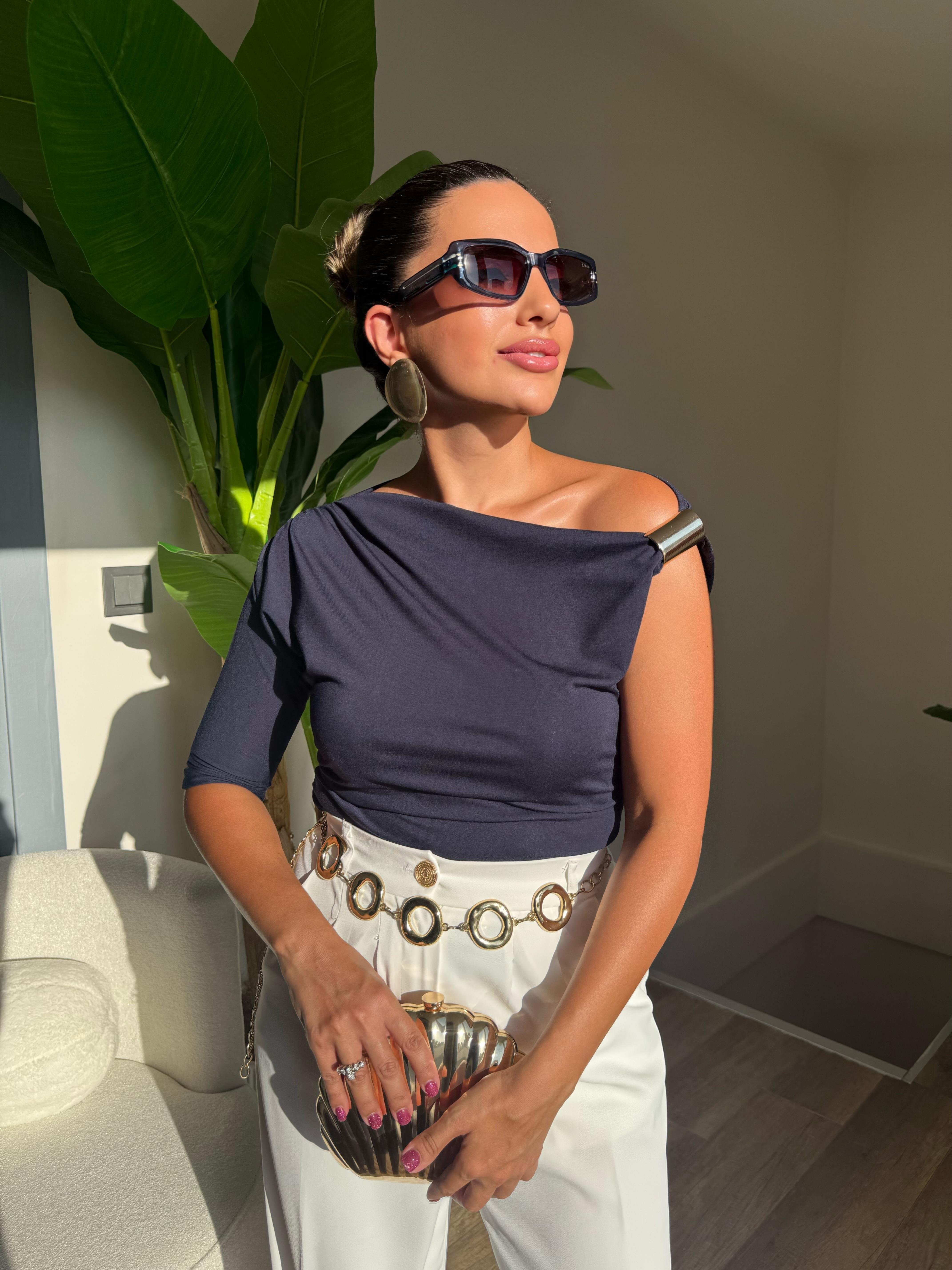 10488 Gold Toka Detaylı Bluz