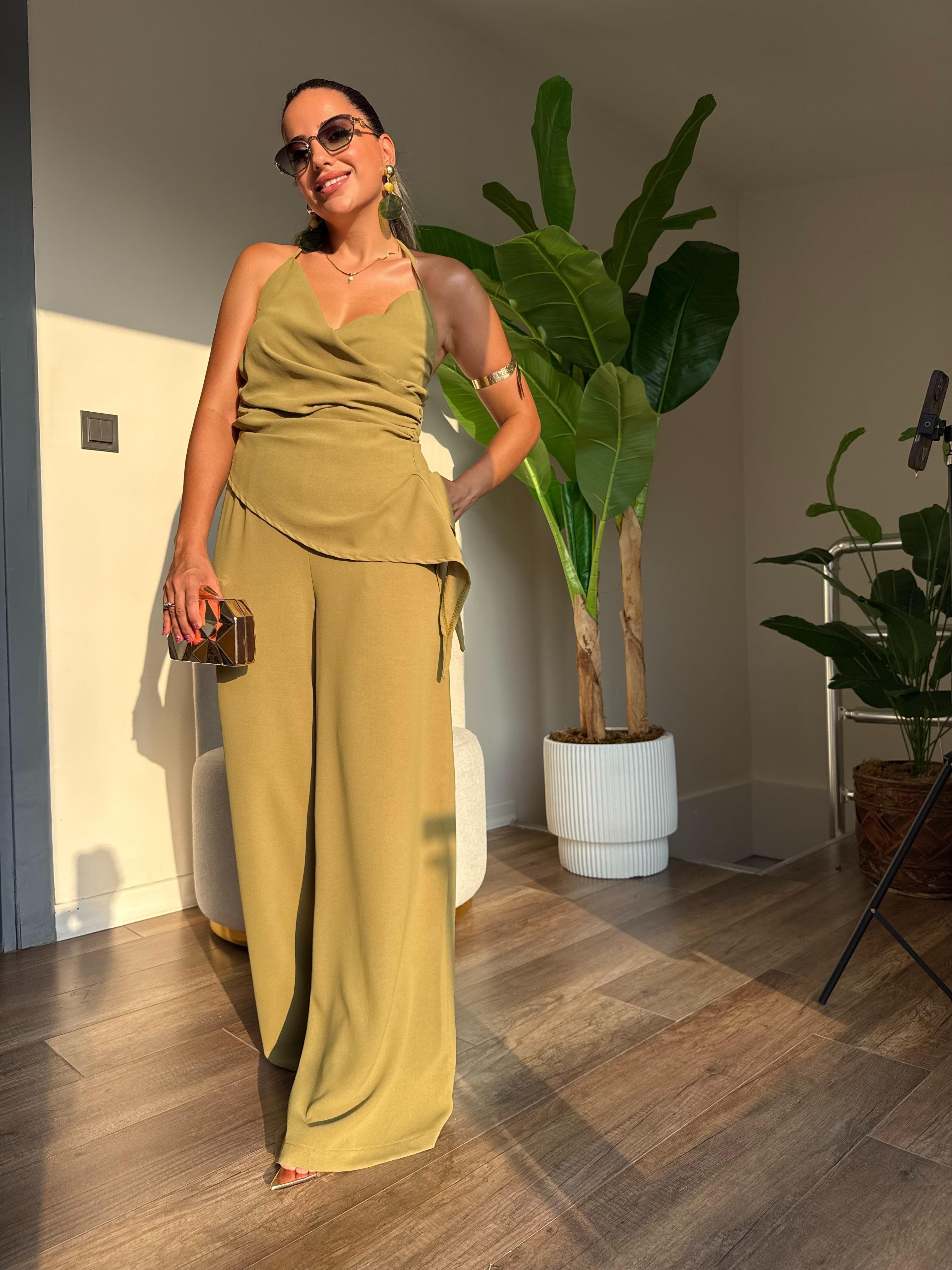 10495 Boyundan Bağlama Detaylı Bluz Pantolon Takım