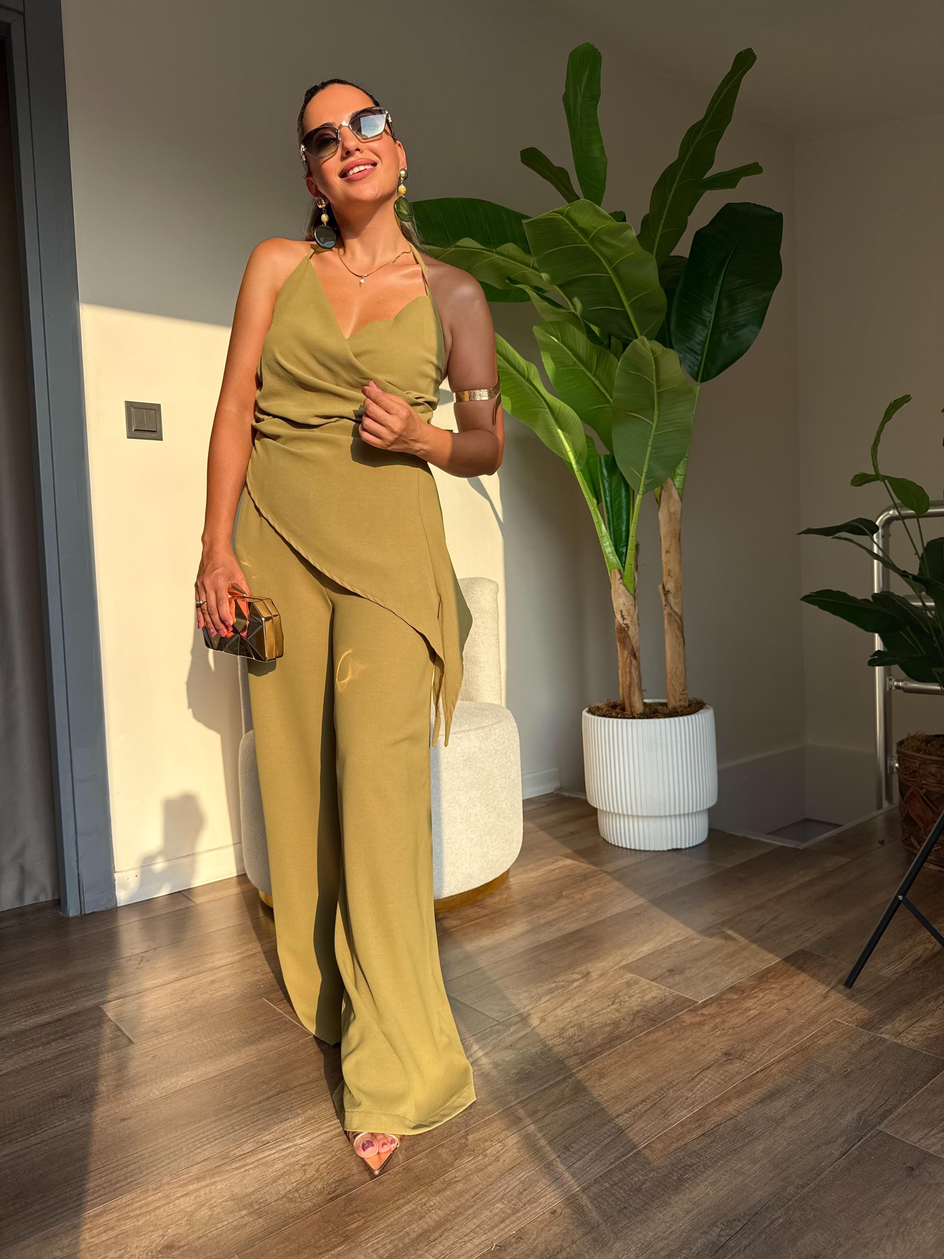 10495 Boyundan Bağlama Detaylı Bluz Pantolon Takım