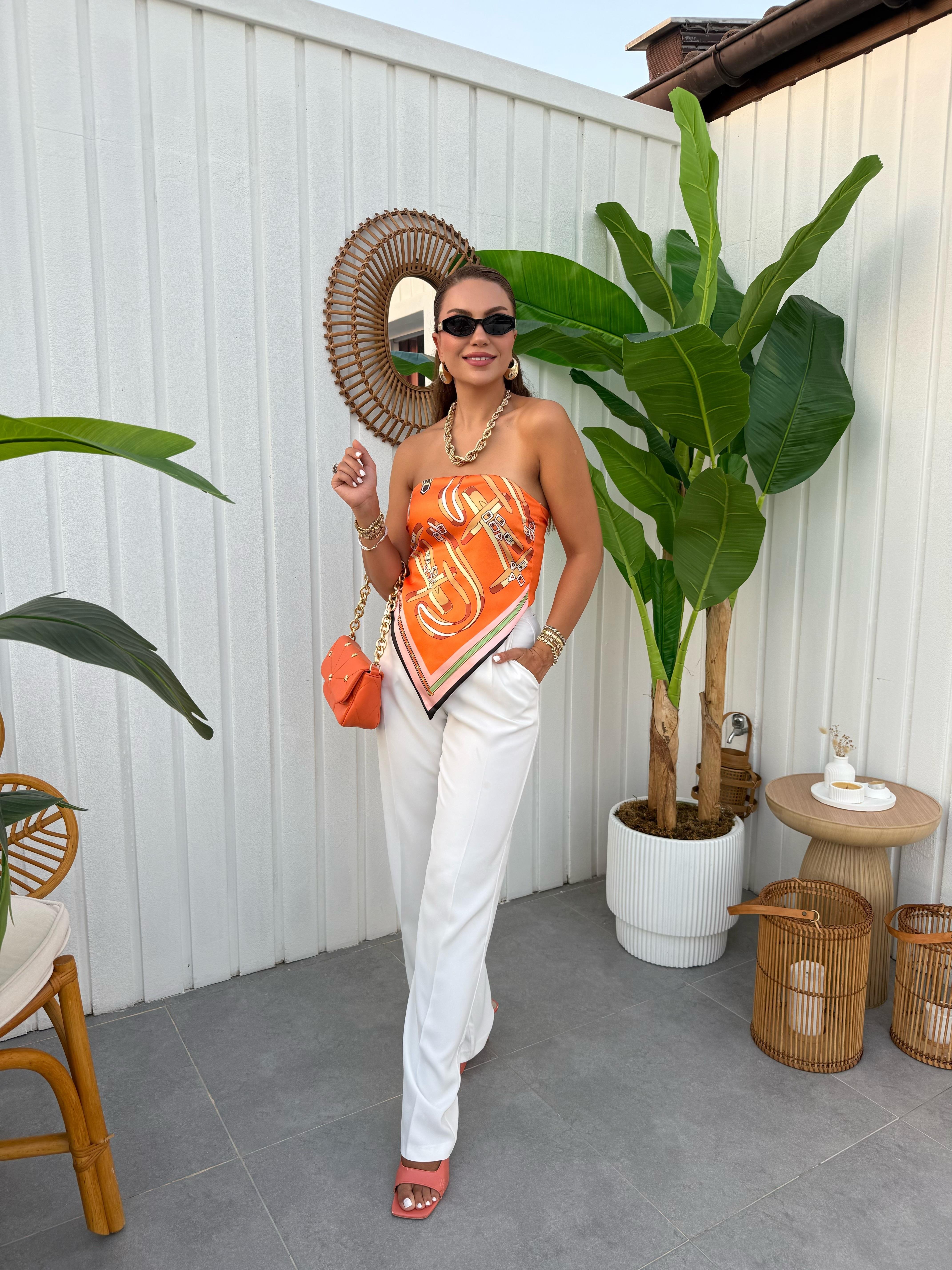 10503 Desenli Saten Bluz