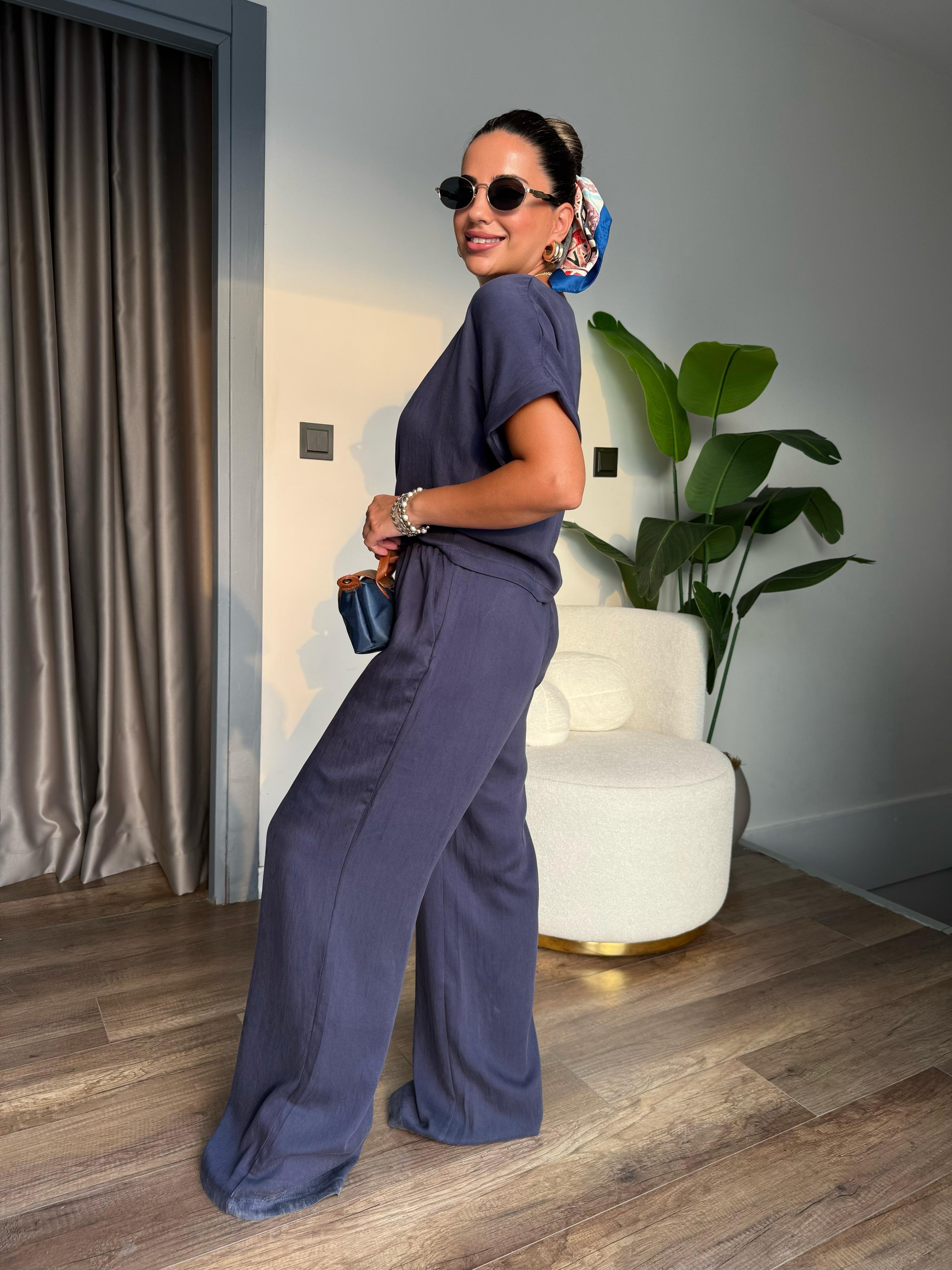 10515 Bluz Pantolon Takım