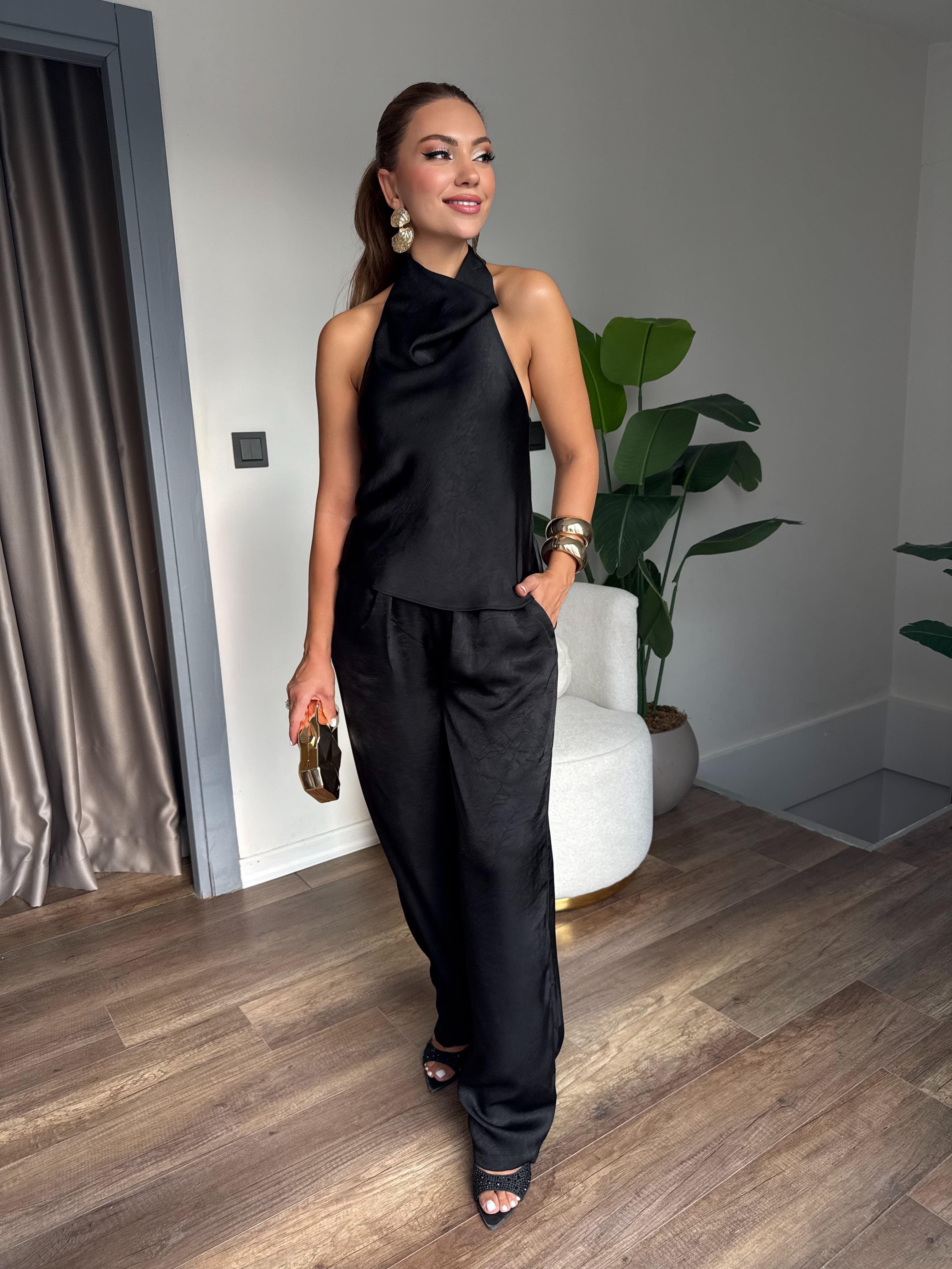 10517 Boyundan Detaylı Saten Pantolon Bluz Takım
