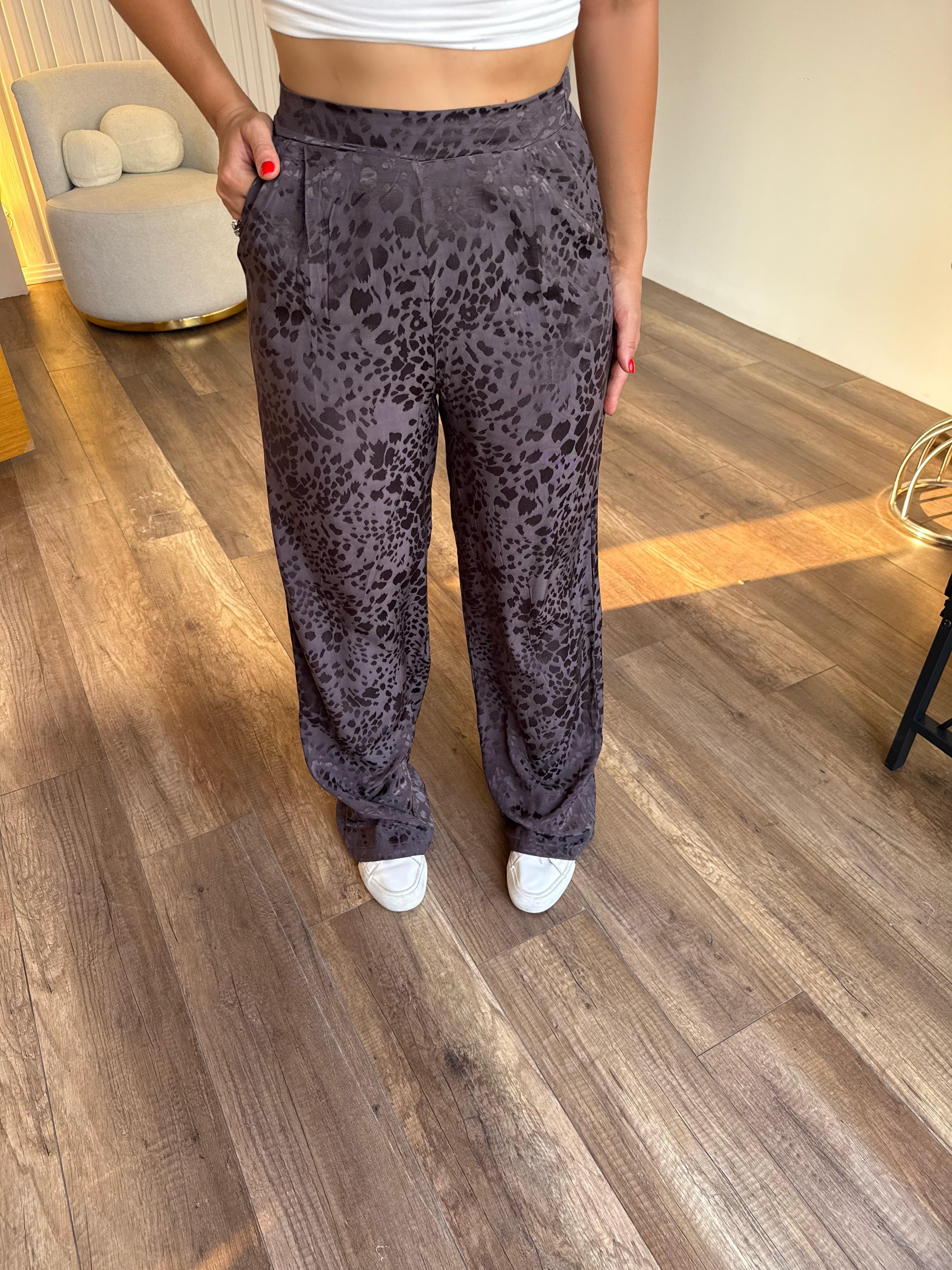10523 Leopar Desenli Saten Pantolon