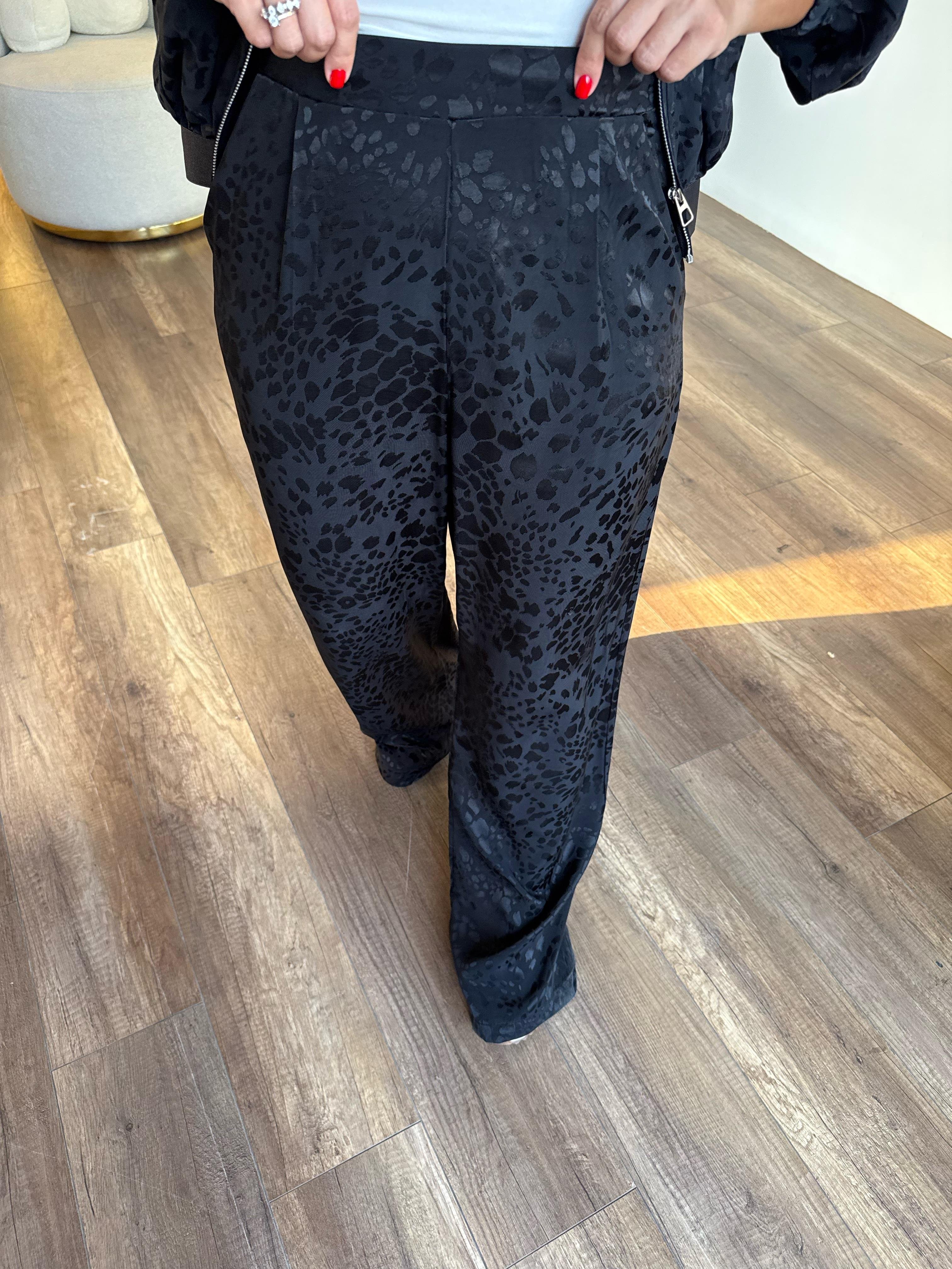 10523 Leopar Desenli Saten Pantolon