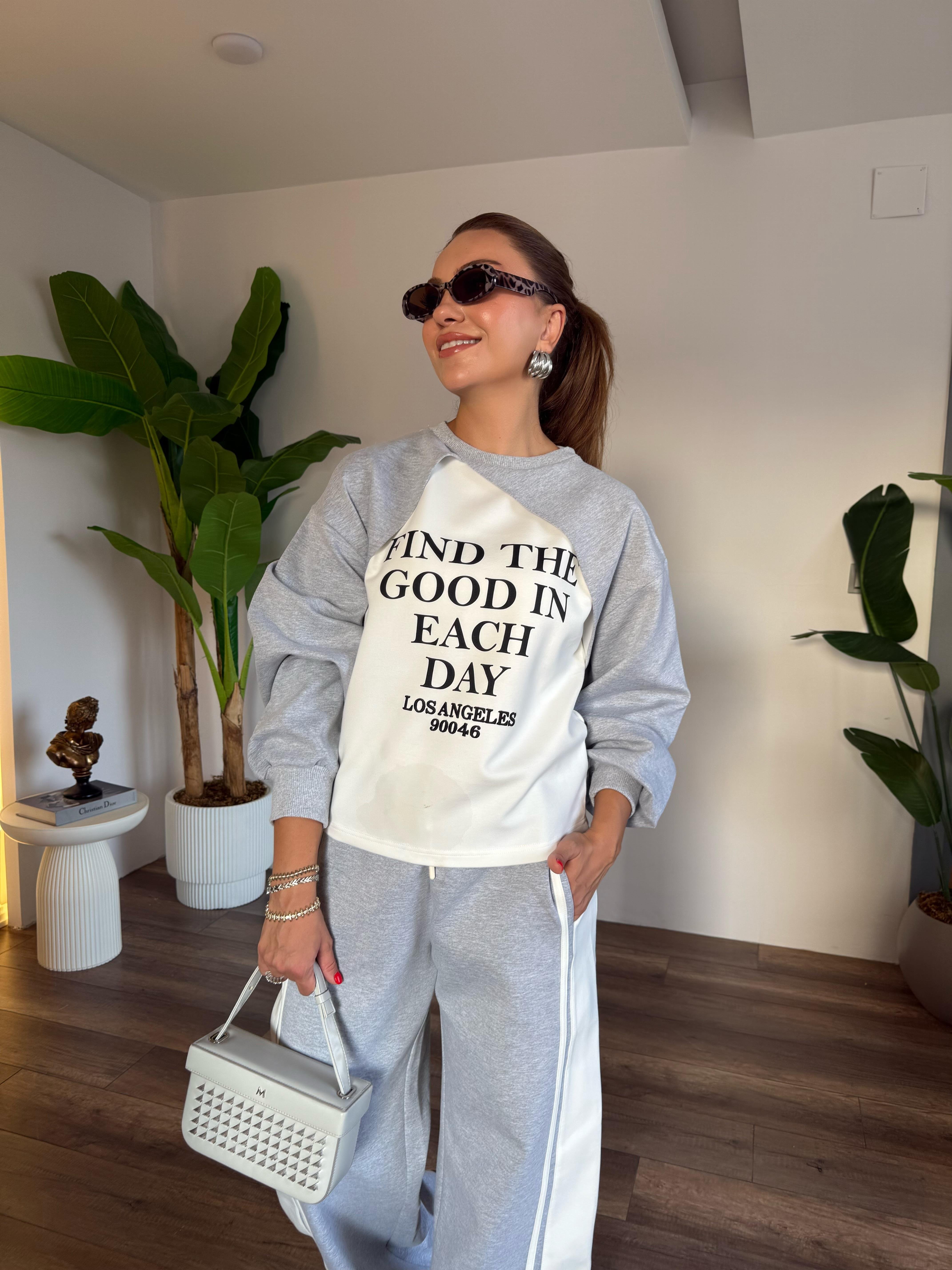 10530 Önü Yazı Baskılı Sweatshirt