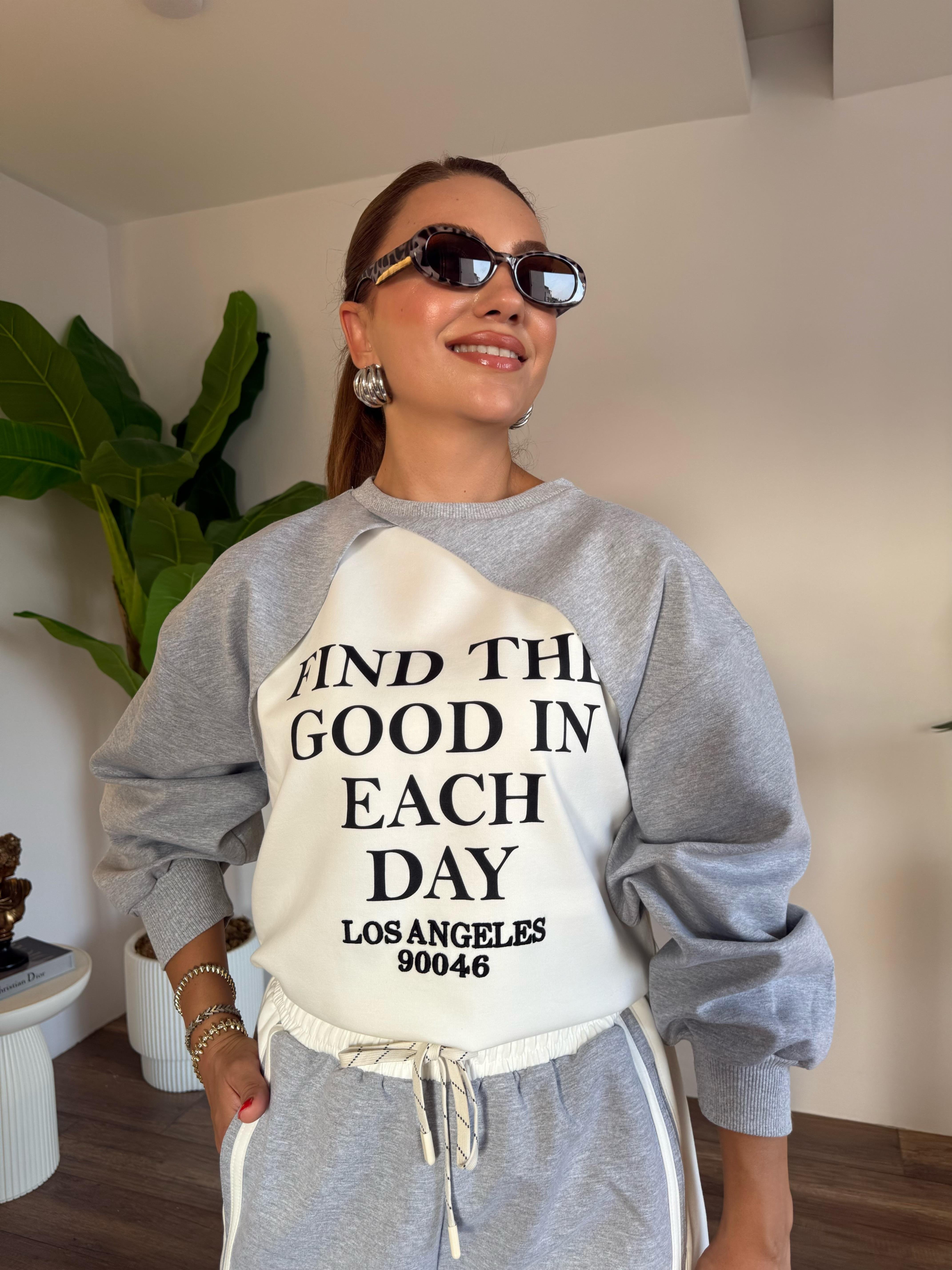 10530 Önü Yazı Baskılı Sweatshirt
