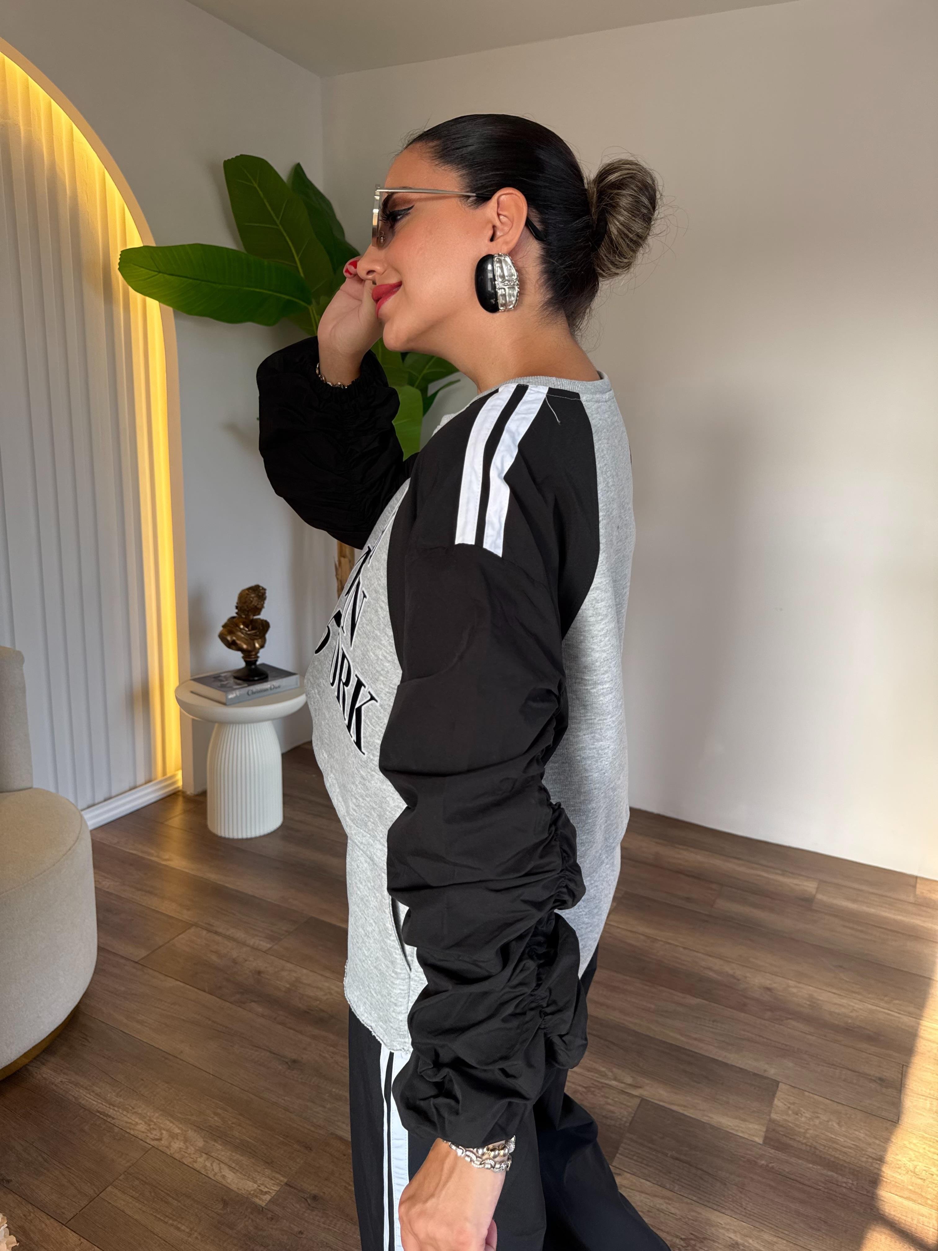 10532 Paraşüt Kumaş Detaylı Sweatshirt