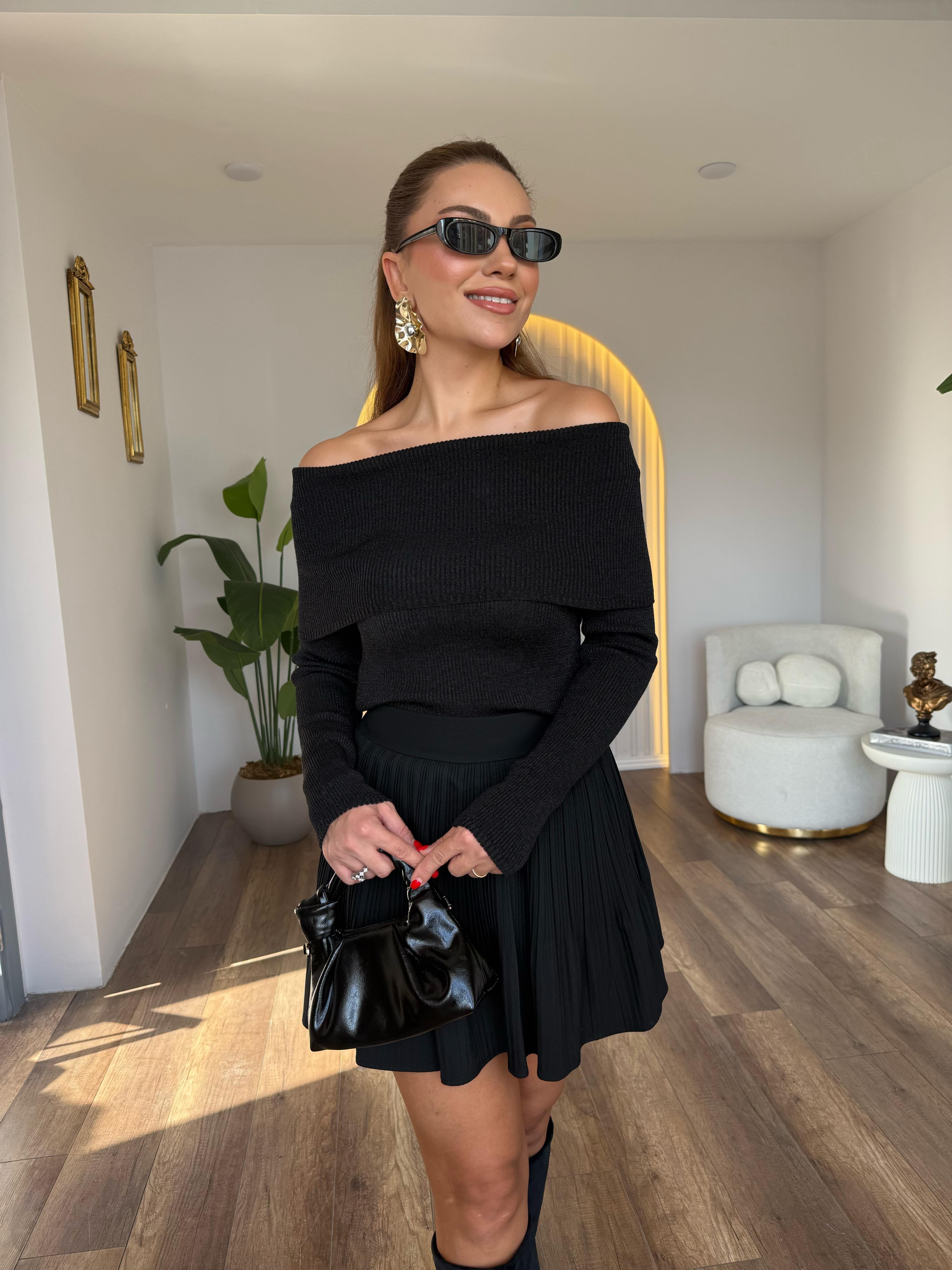 10600 Bardot Yaka Fitilli Simli Triko Kazak