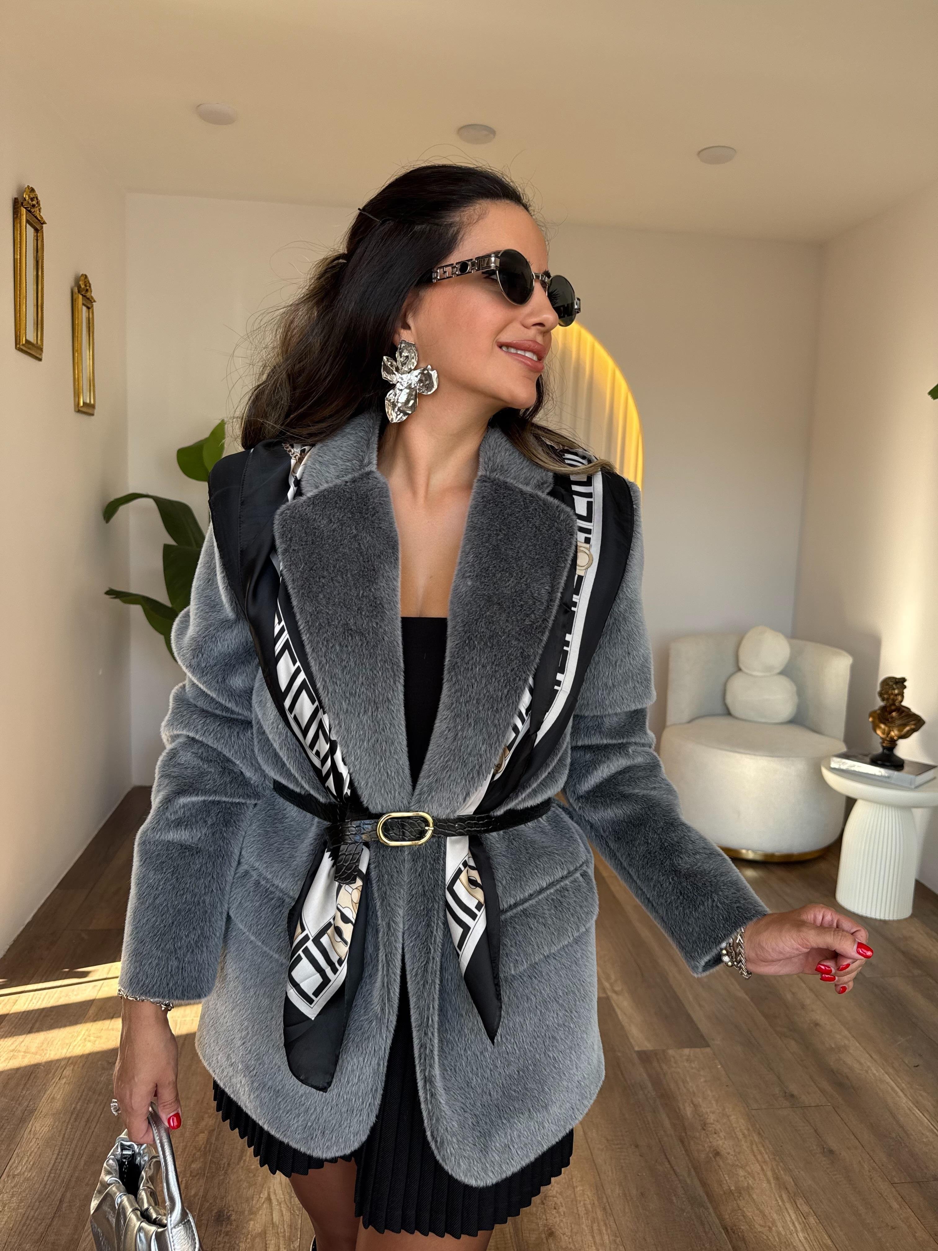 10609 Peluşlu Kemerli Blazer Ceket