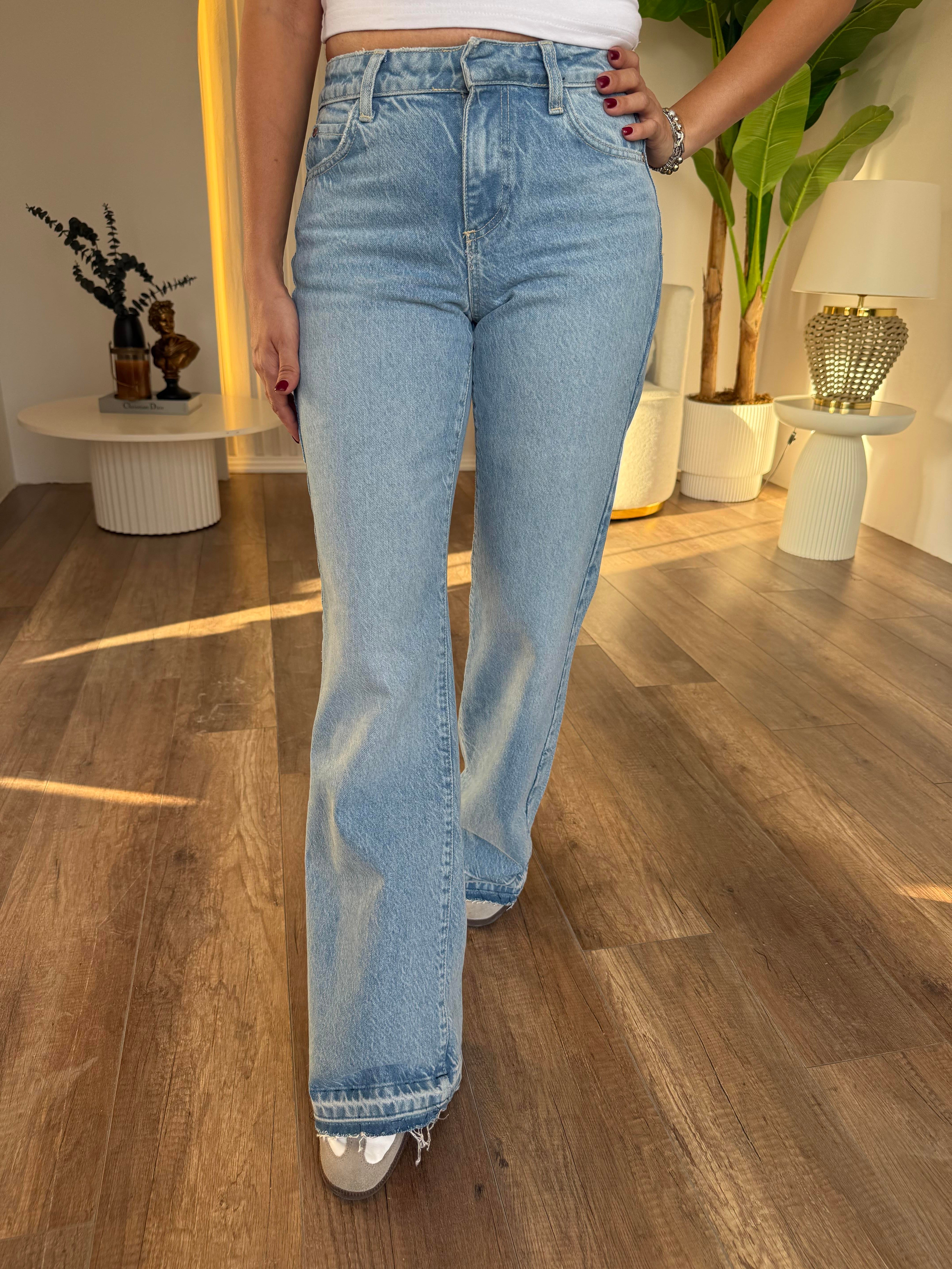 10652 Orj Marka Paça Detaylı Jean