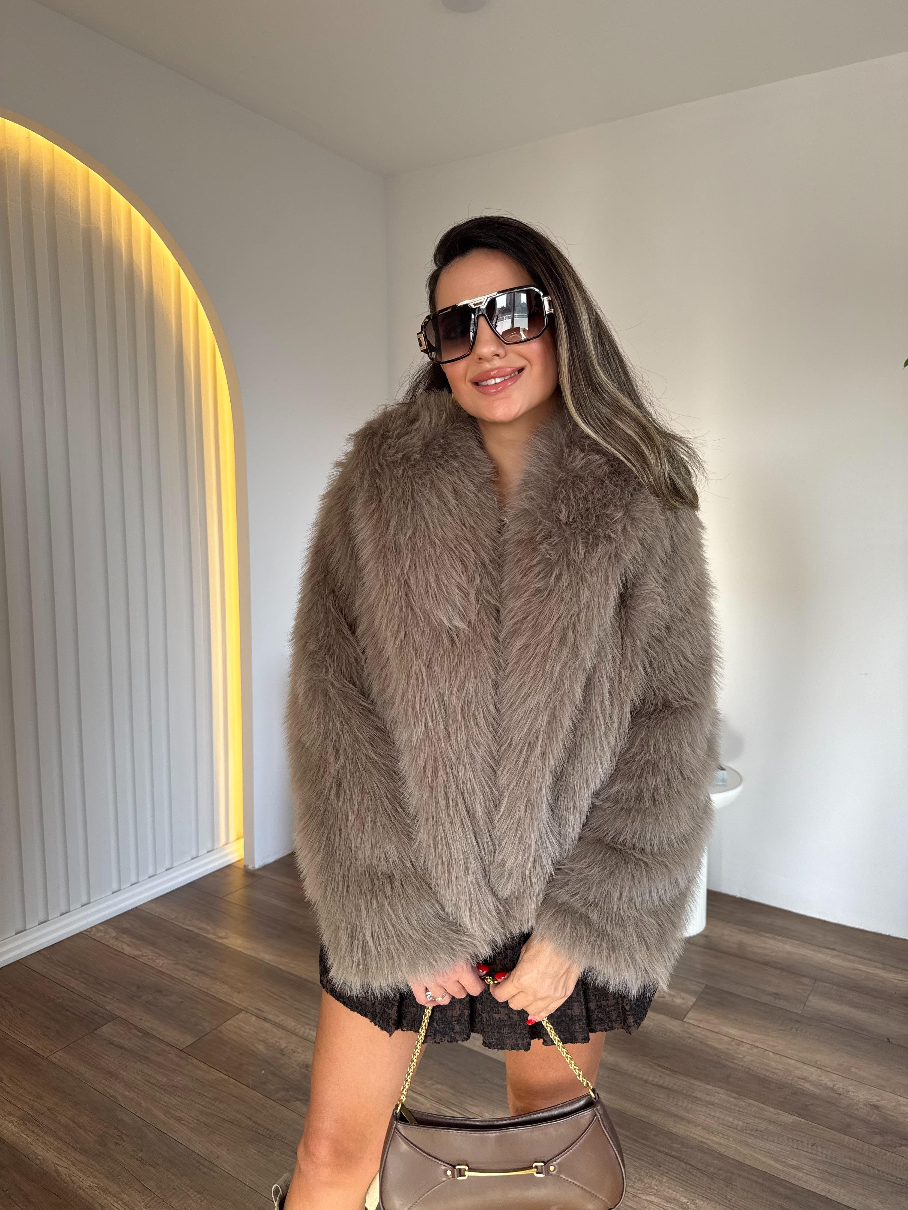 10714 Kürk Mont