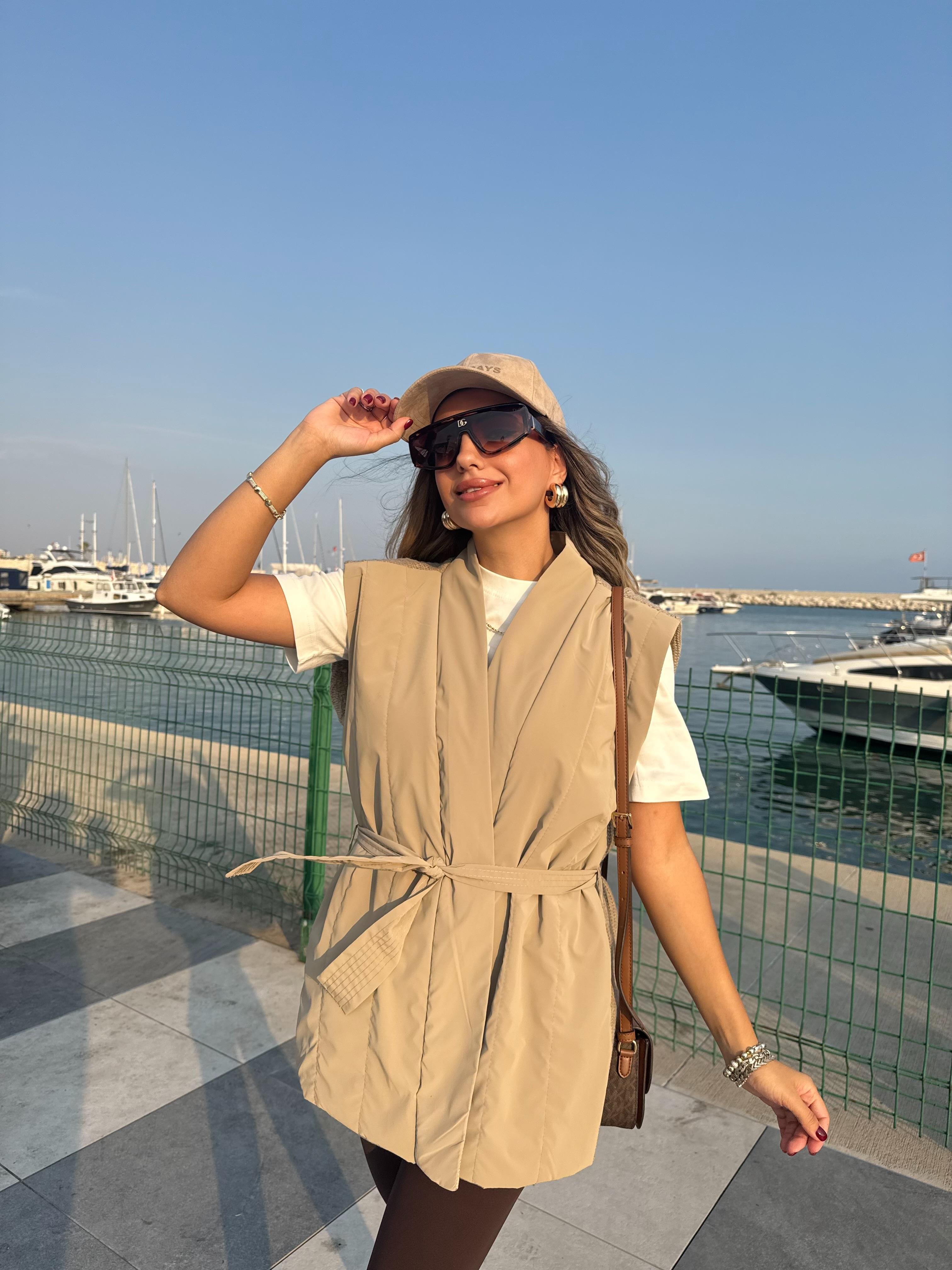10828 Arkası Triko Detay Premium Yelek
