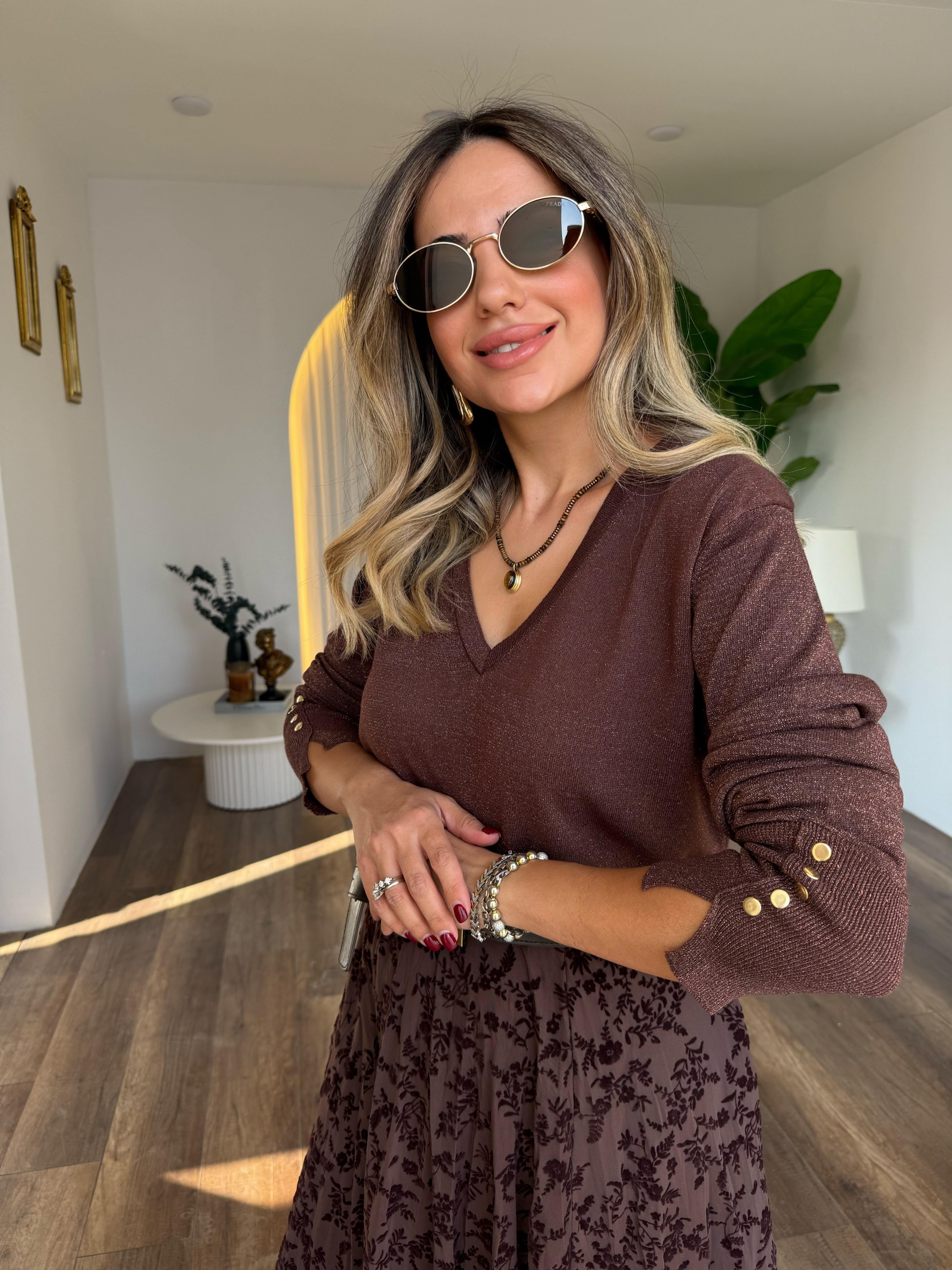 10846 V Yaka Kollardan Düğmeli Triko