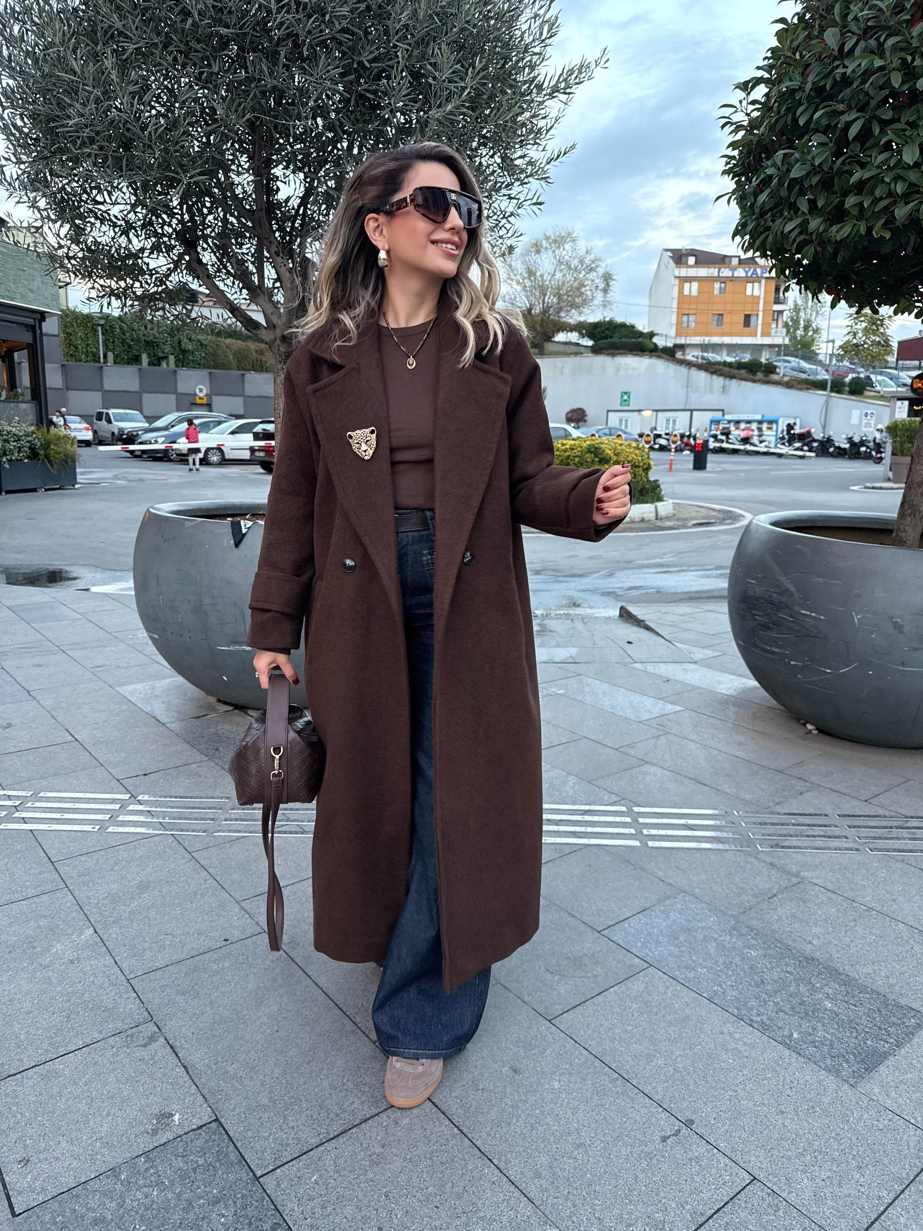 10880 Uzun Kaşe Kaban