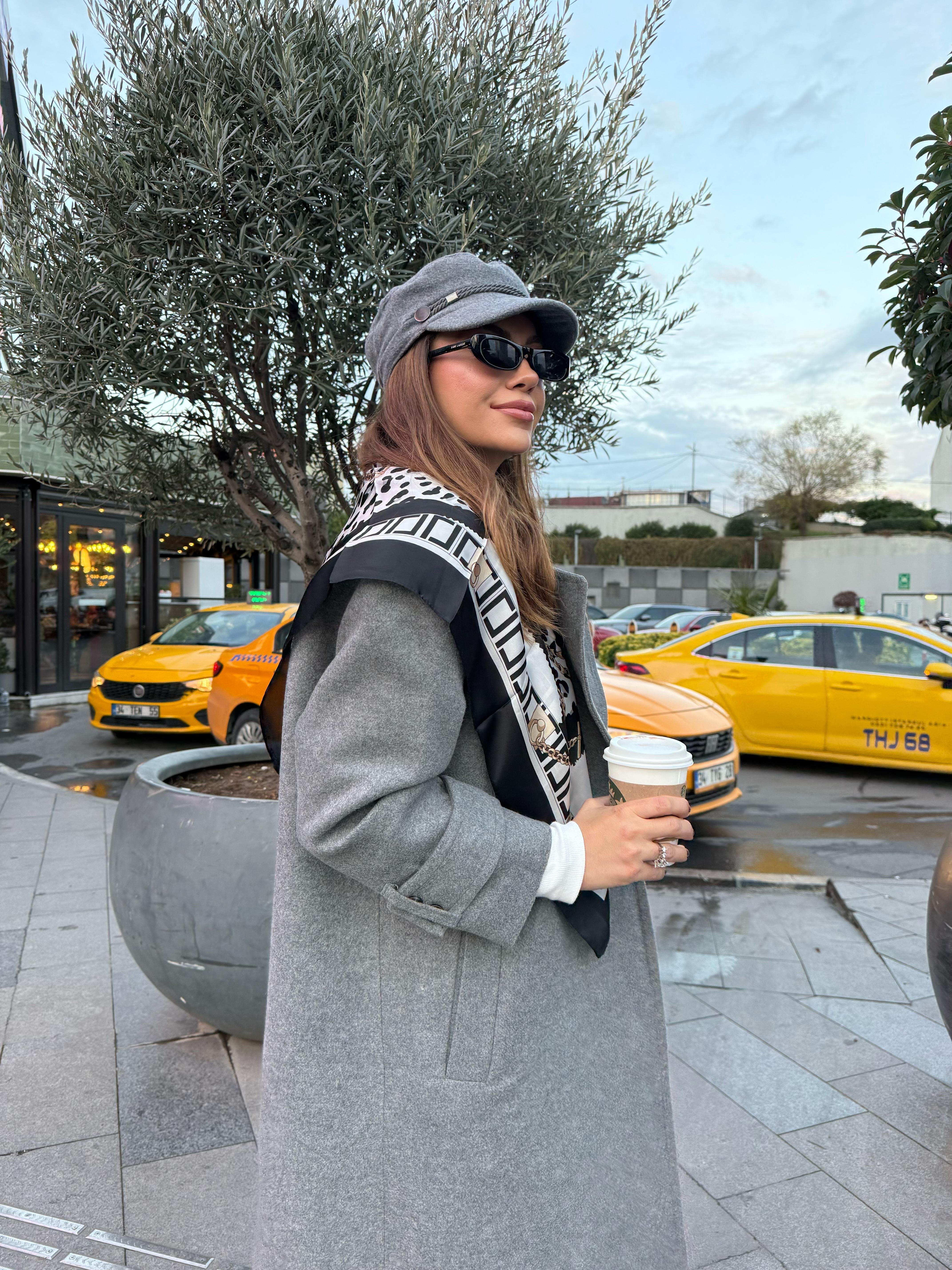 10880 Uzun Kaşe Kaban