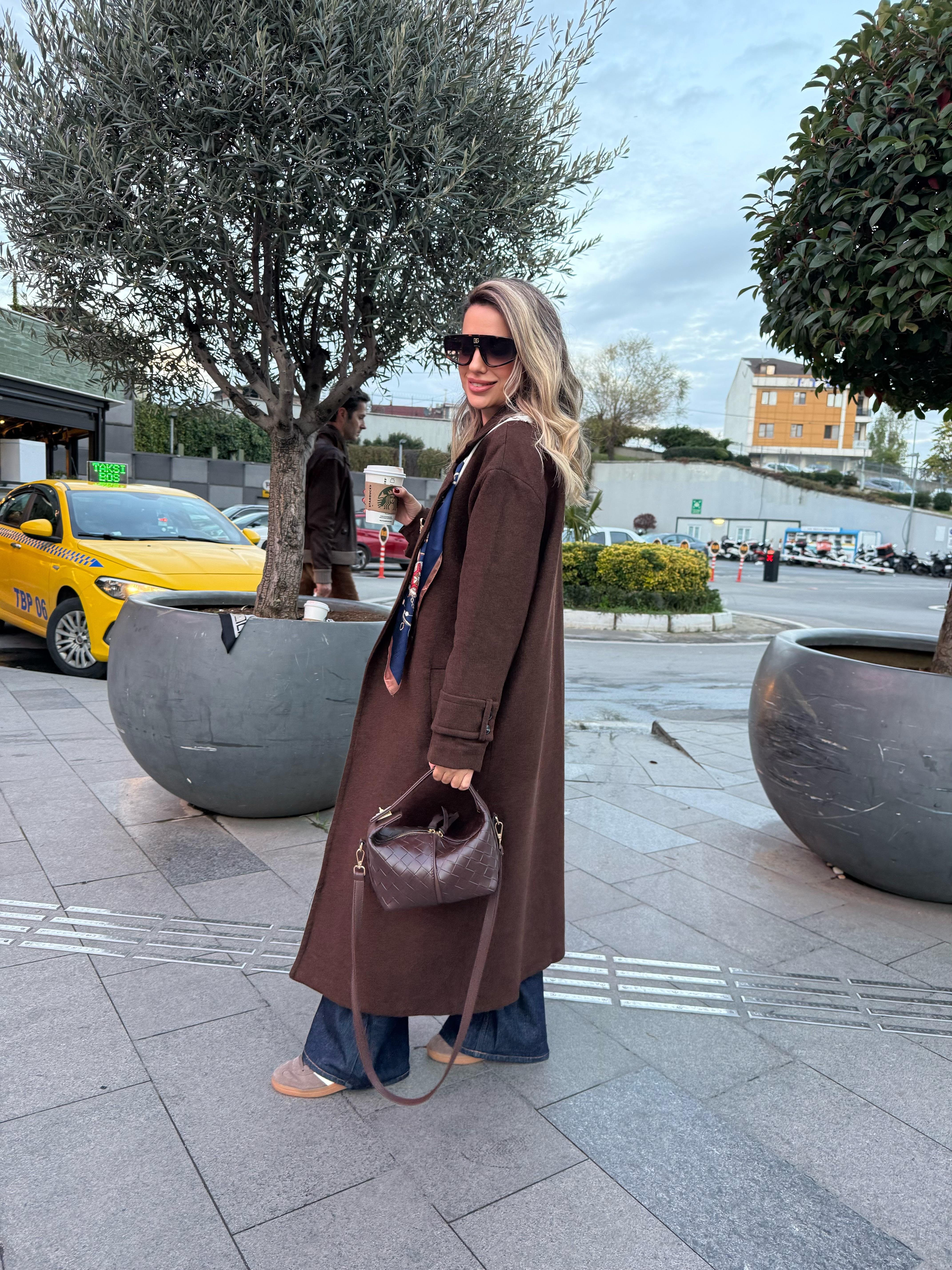 10880 Uzun Kaşe Kaban