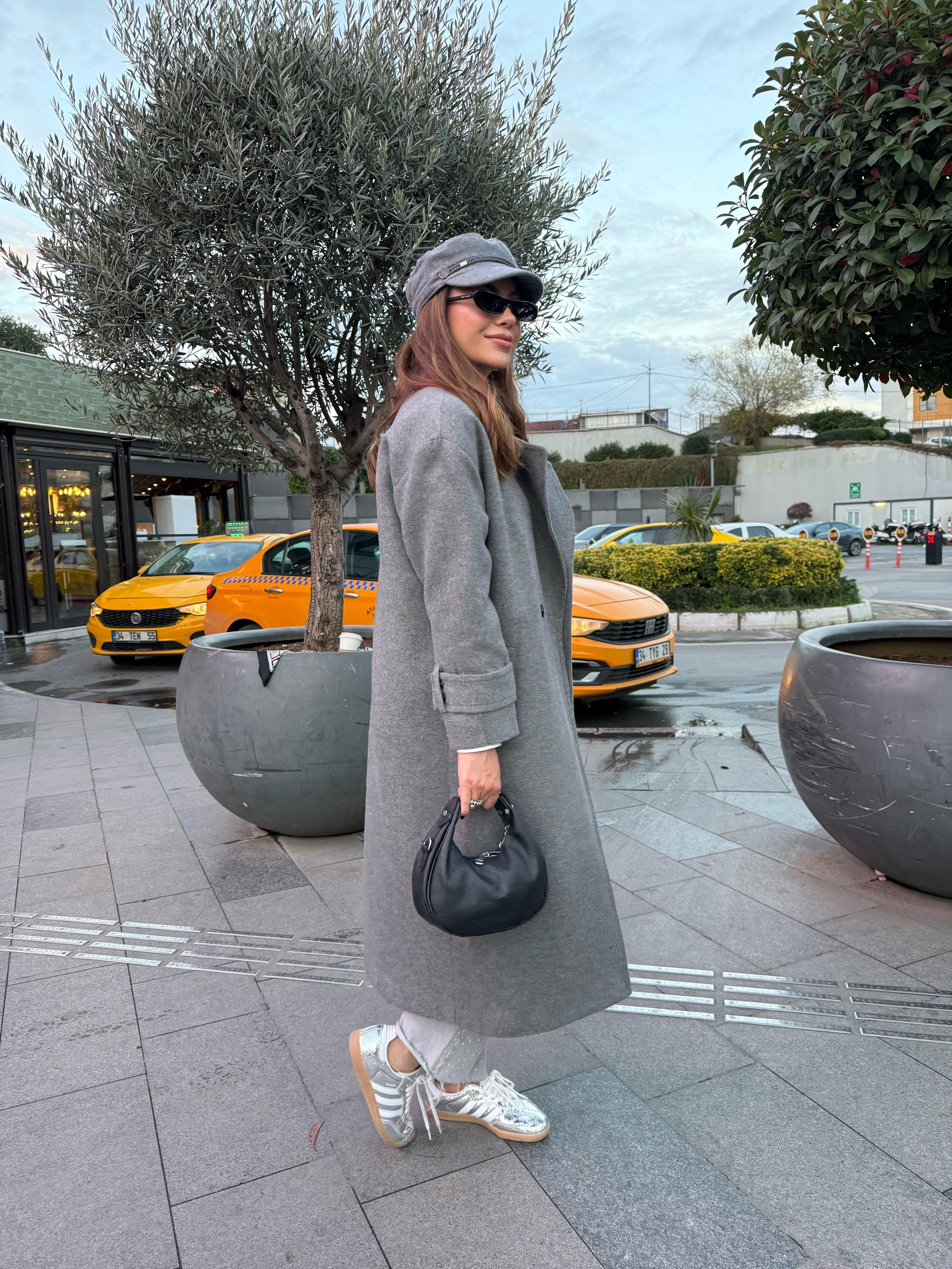 10880 Uzun Kaşe Kaban