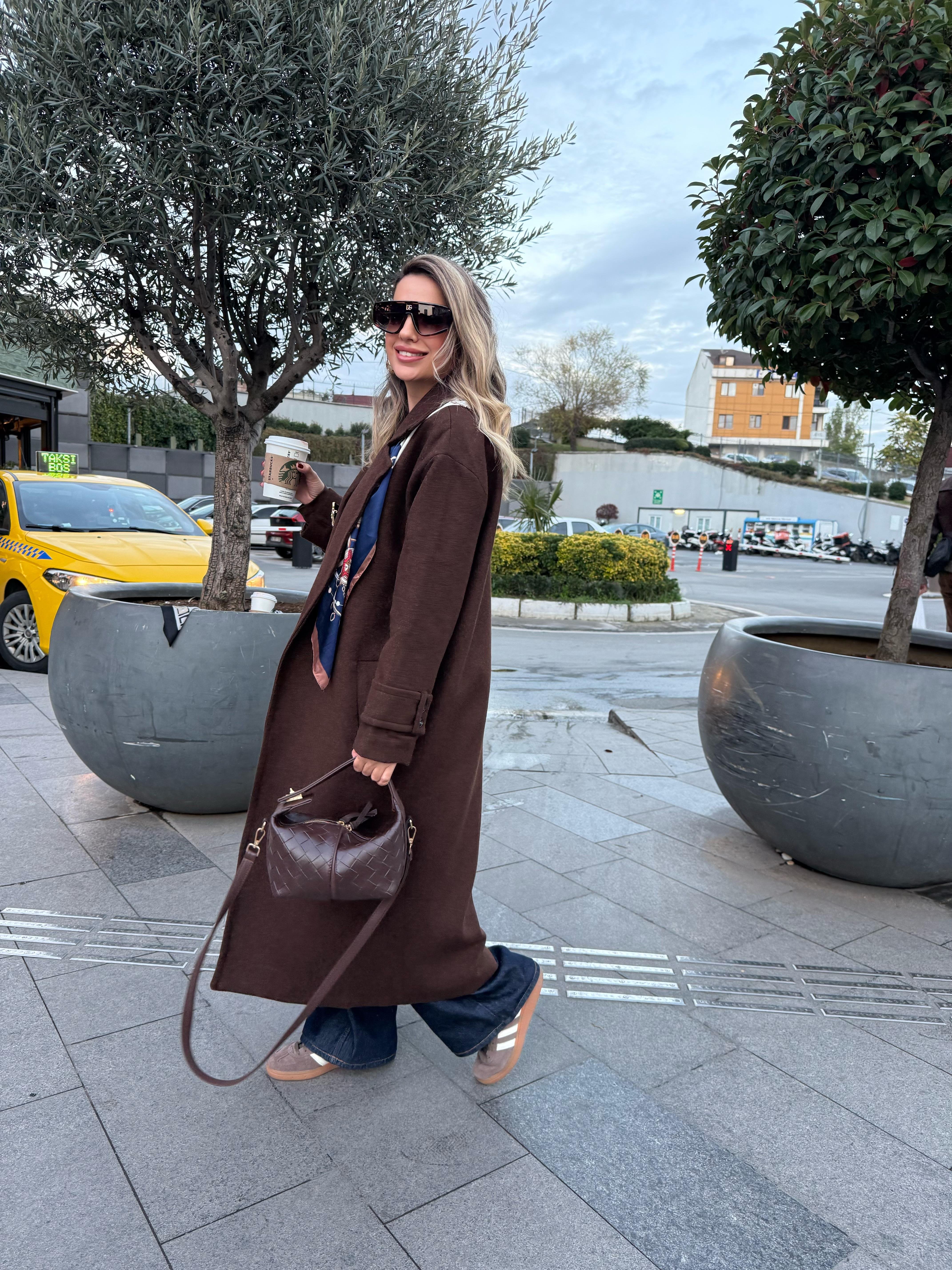 10880 Uzun Kaşe Kaban