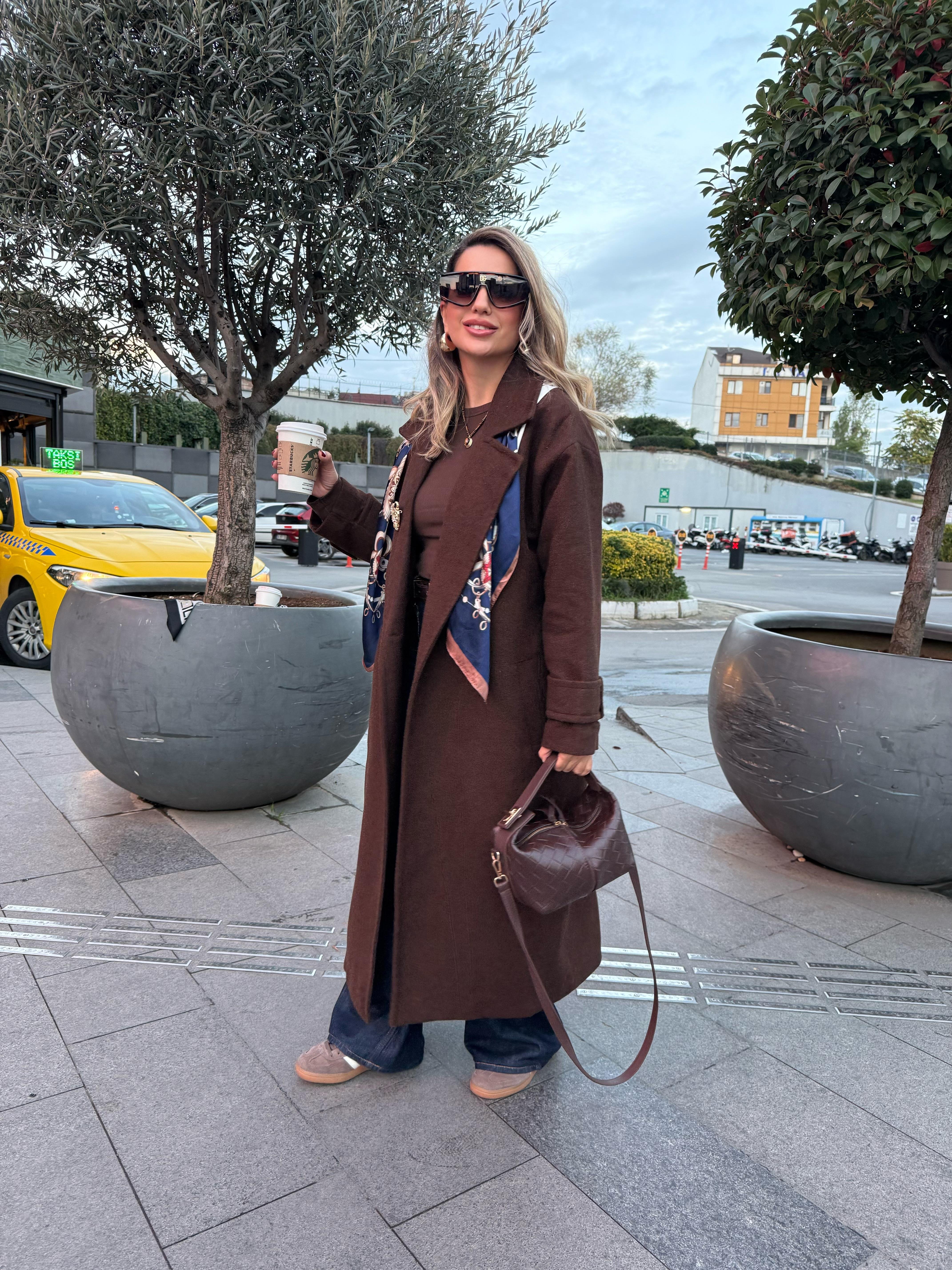 10880 Uzun Kaşe Kaban