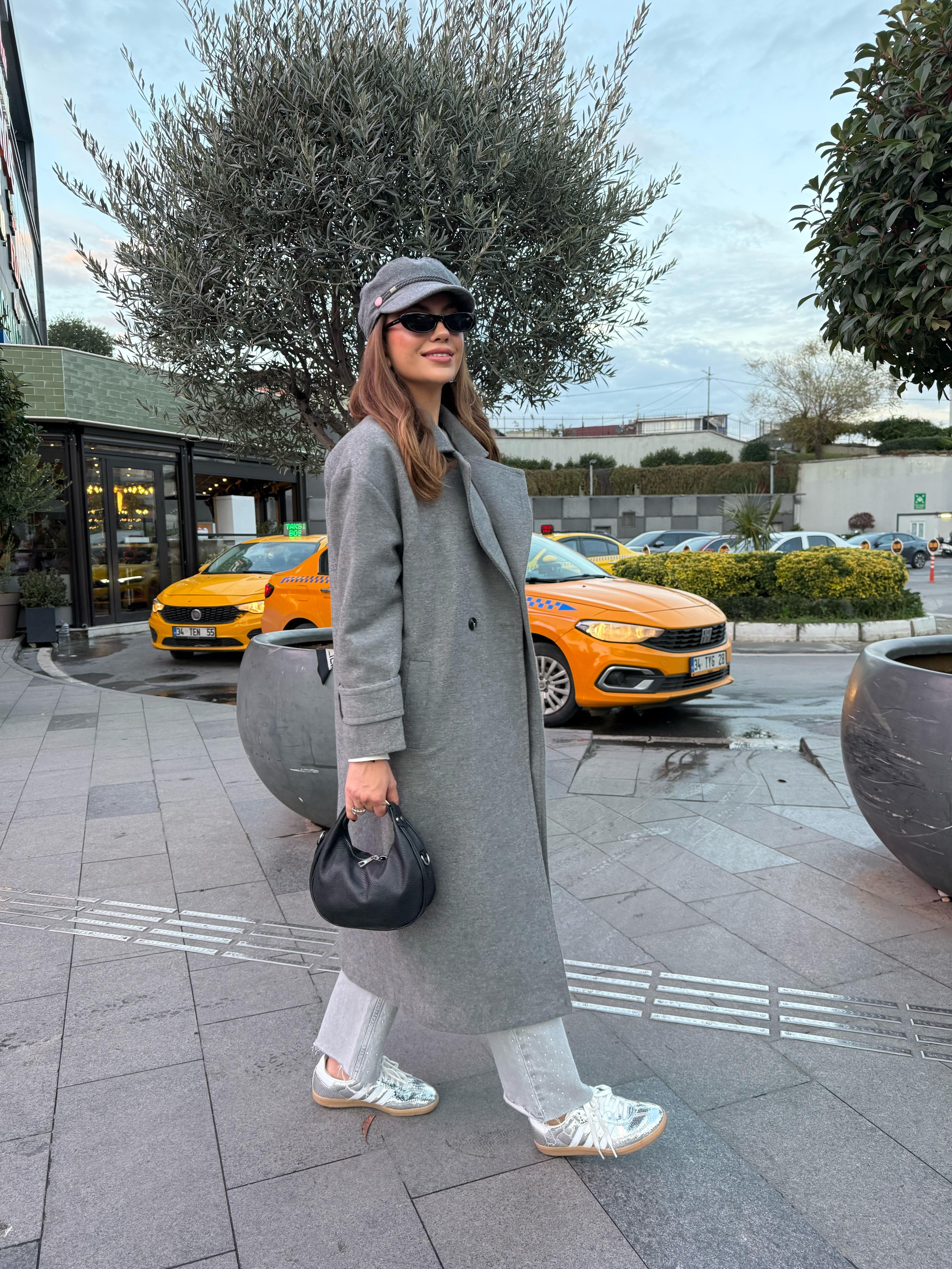 10880 Uzun Kaşe Kaban