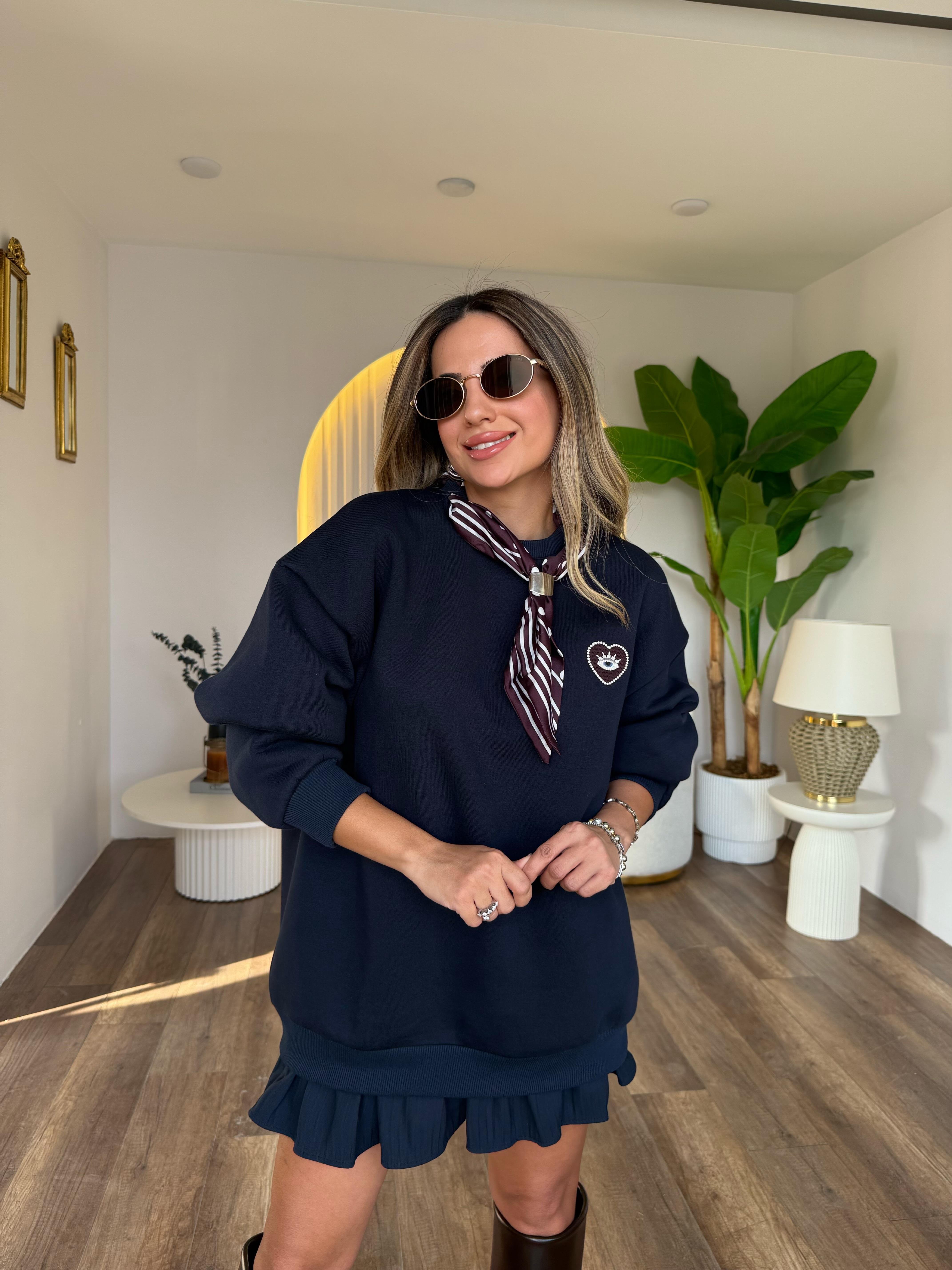 10908 Fular Detaylı Sweatshirt