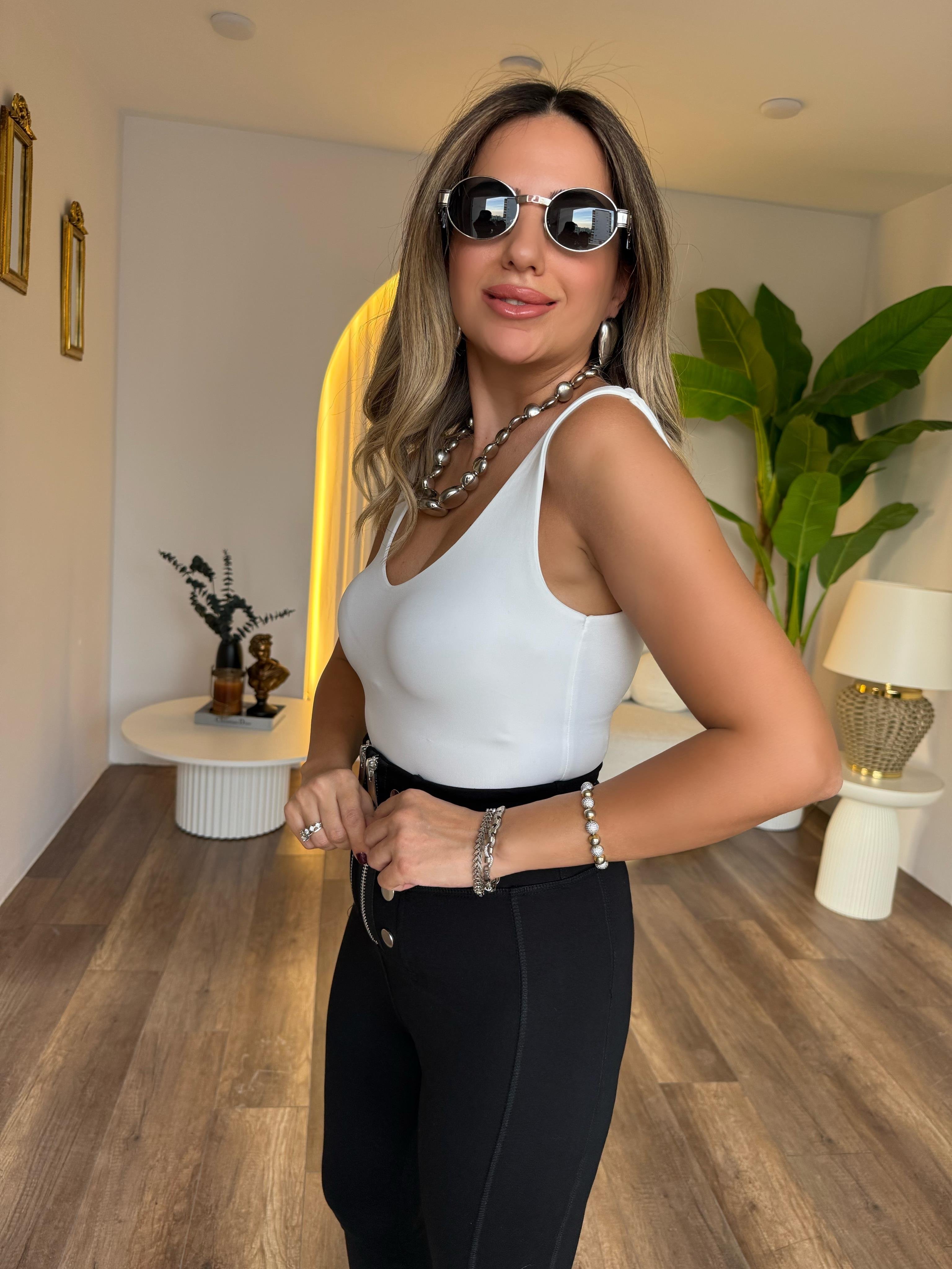 10911 Kalın Askılı Body Bluz