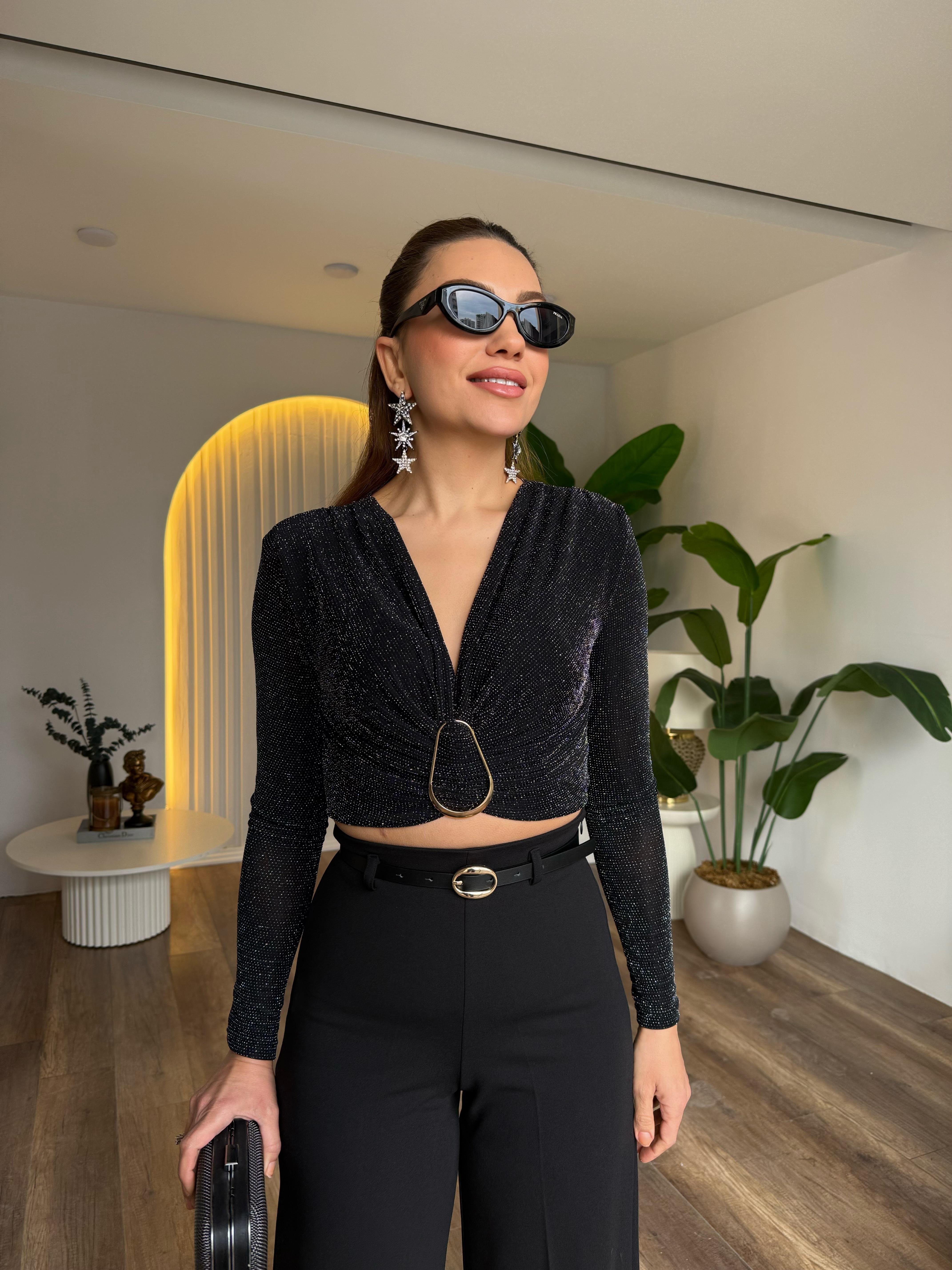 10968 Simli Tokalı Crop Bluz