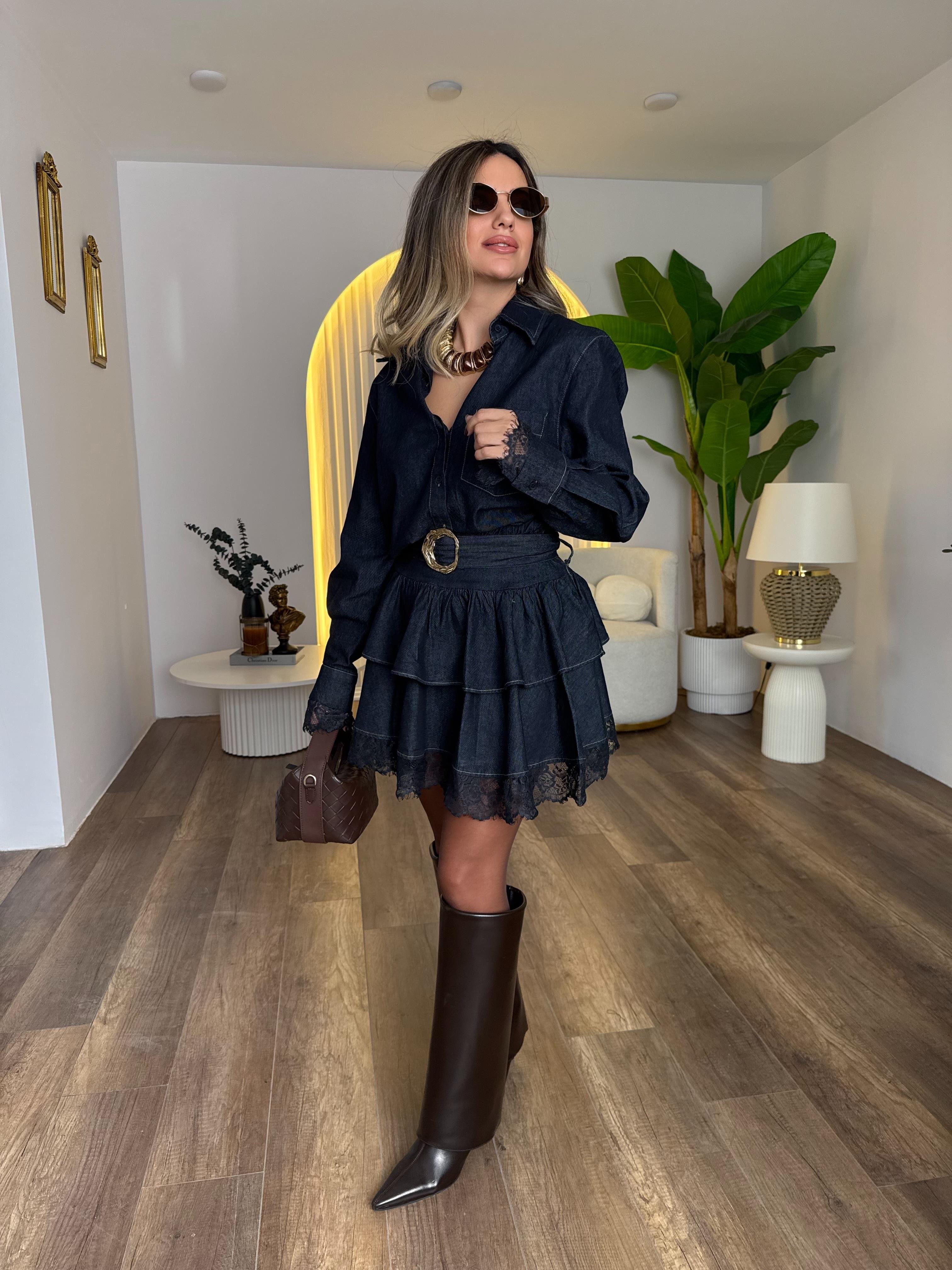10970 Etek Ucu Ve Kolları Dantelli  Kemerli Denim Elbise
