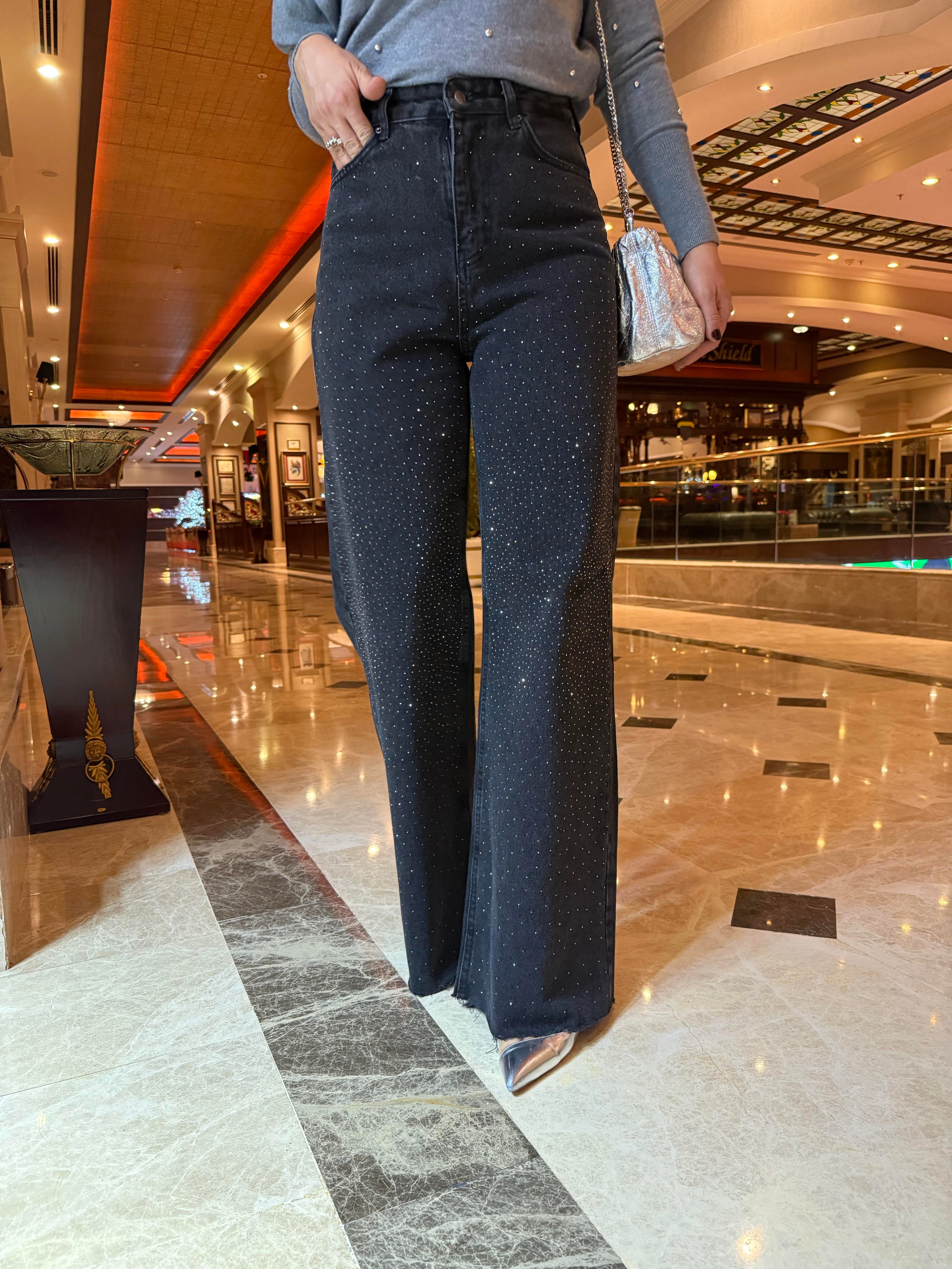 11094 Önü Serpme Taşlı Jean