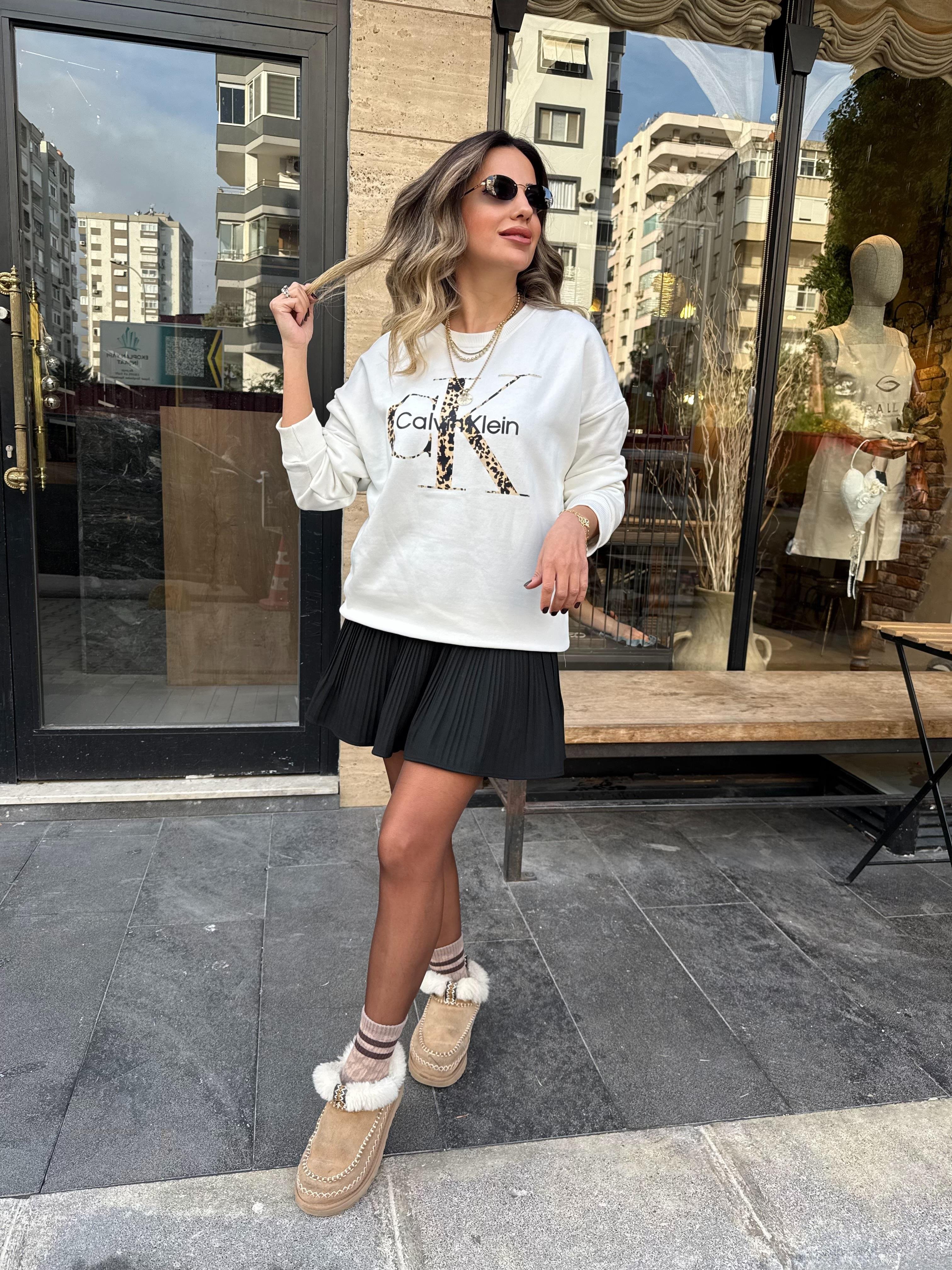 11100 Orj Marka Leopar Baskılı Sweatshirt