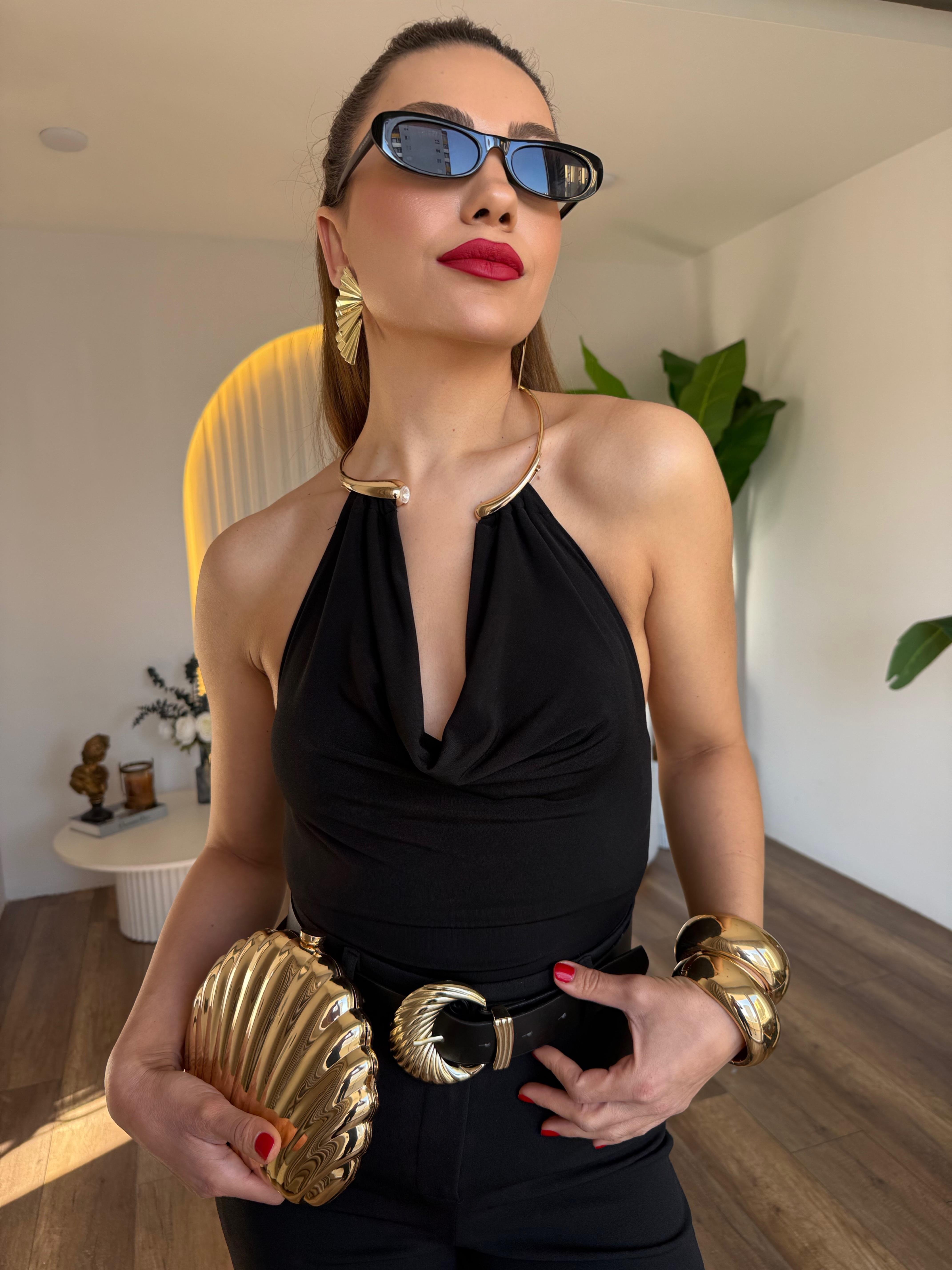 11152 Gold Kolye Detaylı Bodysuit