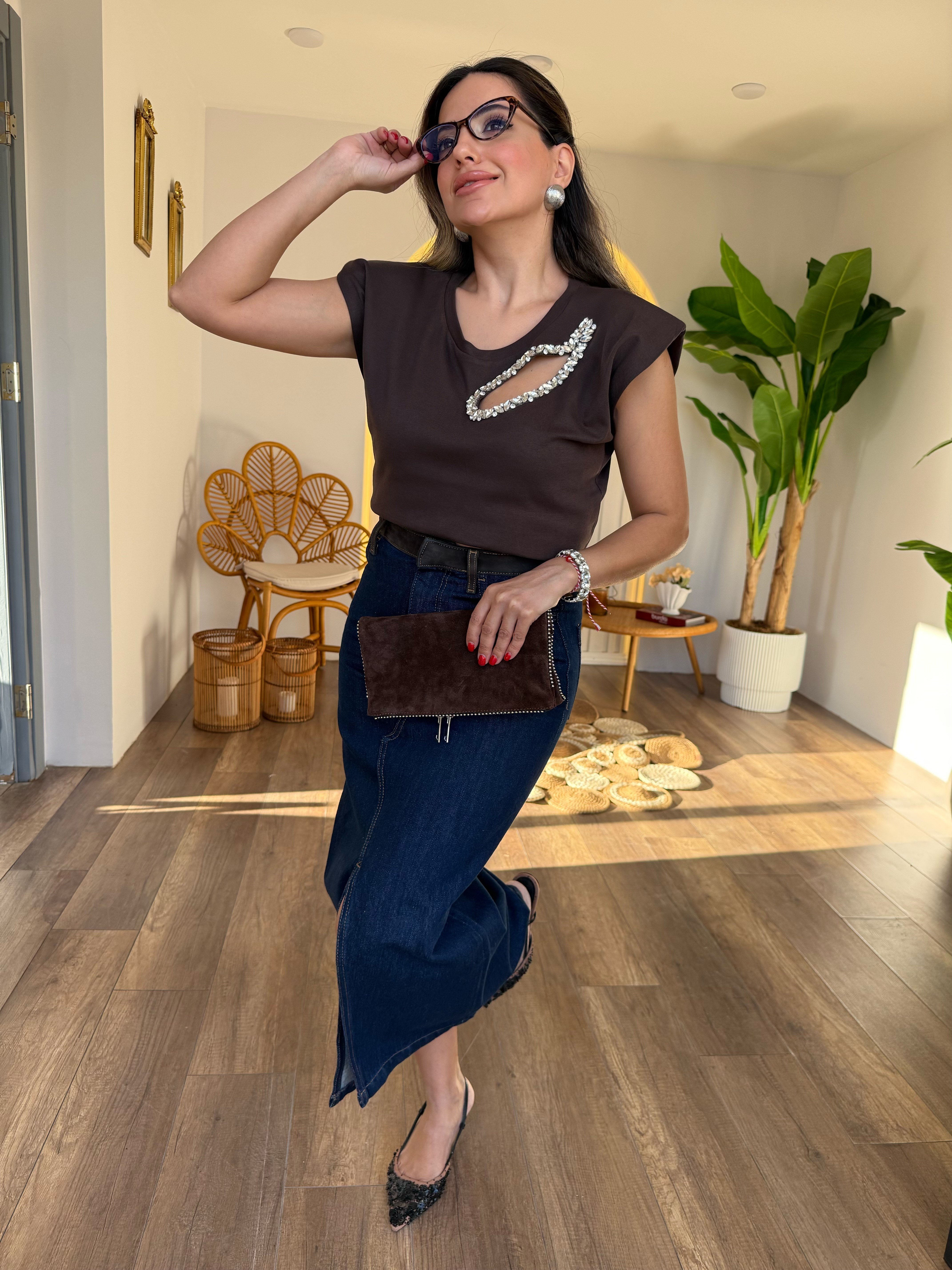 11272 Damla Taş Detaylı Tshirt